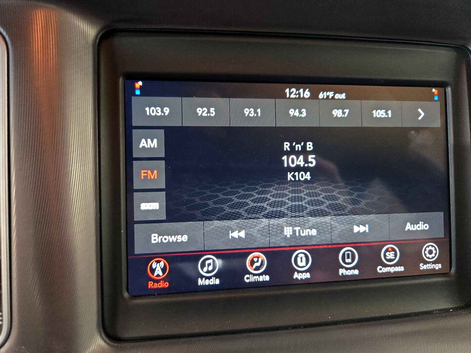 Thumbnail: 2022 Dodge Charger - 15