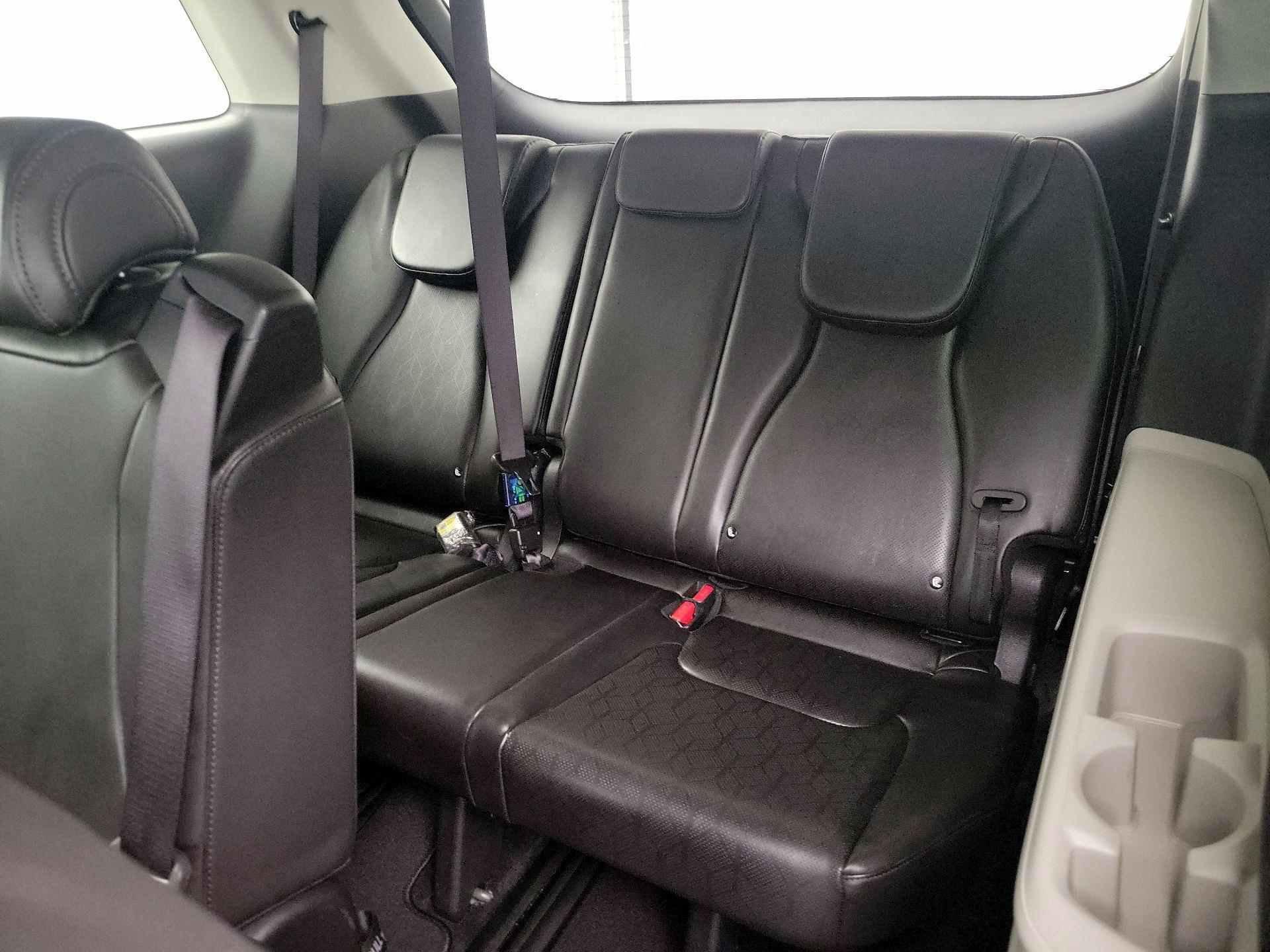 Thumbnail: 2024 Kia Carnival - 20