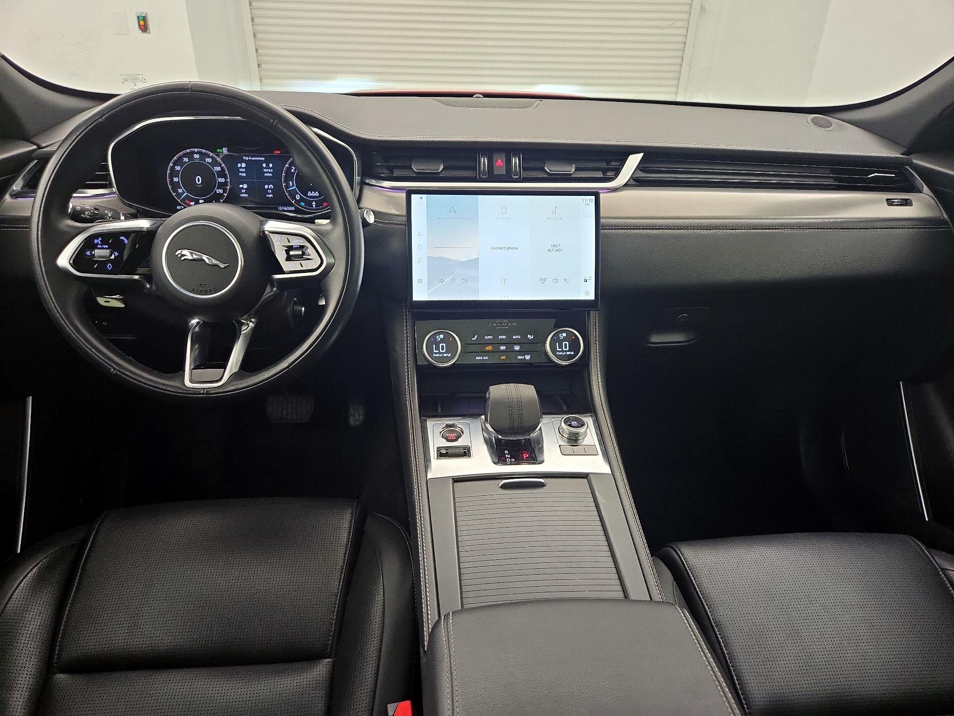 Thumbnail: 2024 Jaguar F-Pace - 9