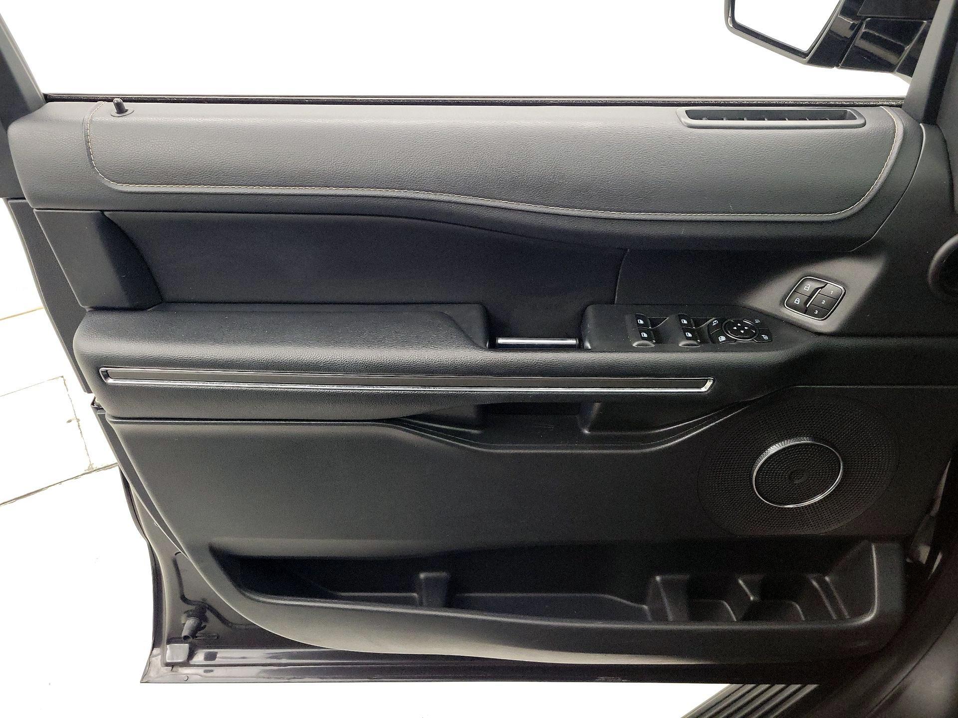 Thumbnail: 2024 Ford Expedition - 12