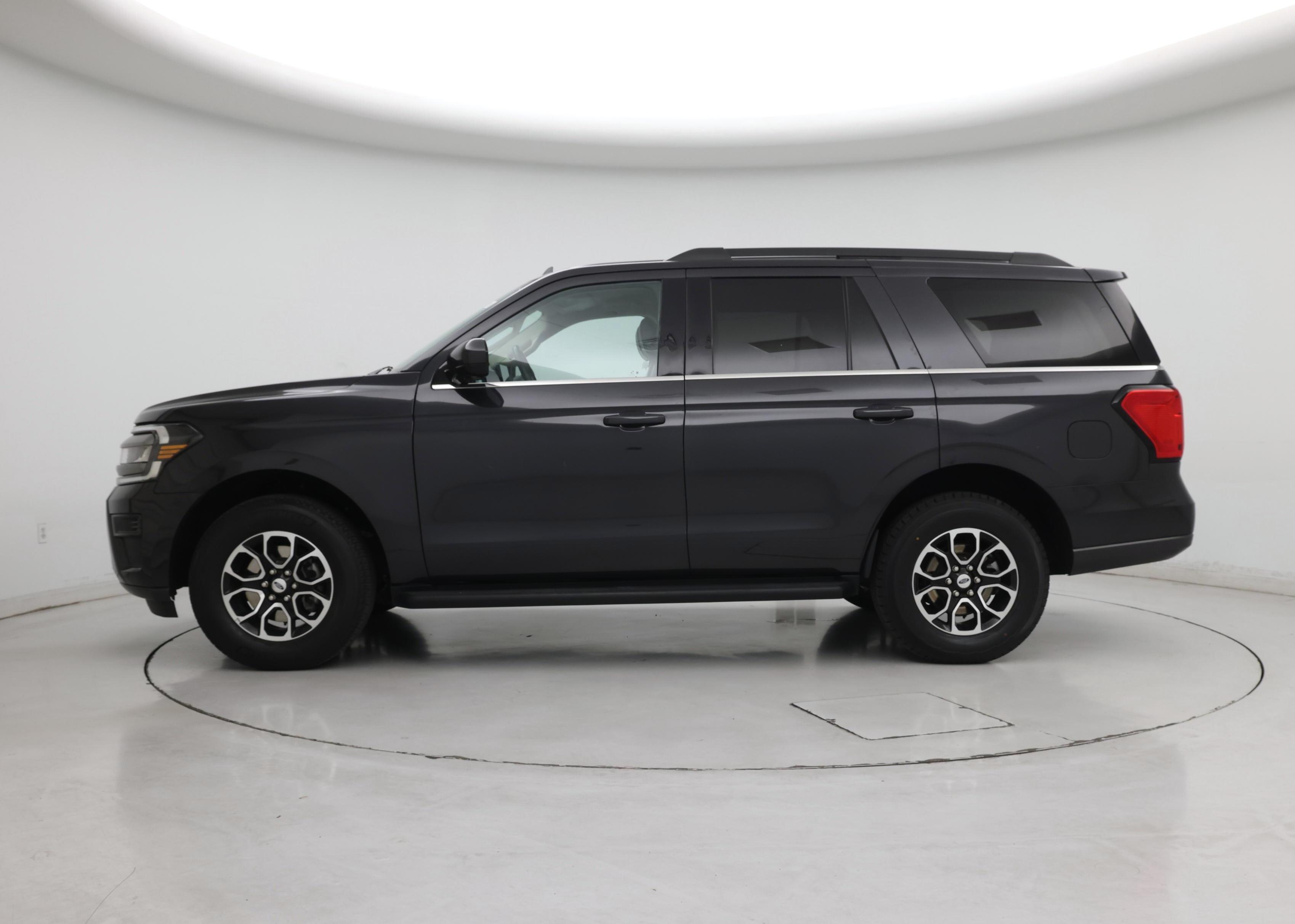 Thumbnail: 2024 Ford Expedition - 3