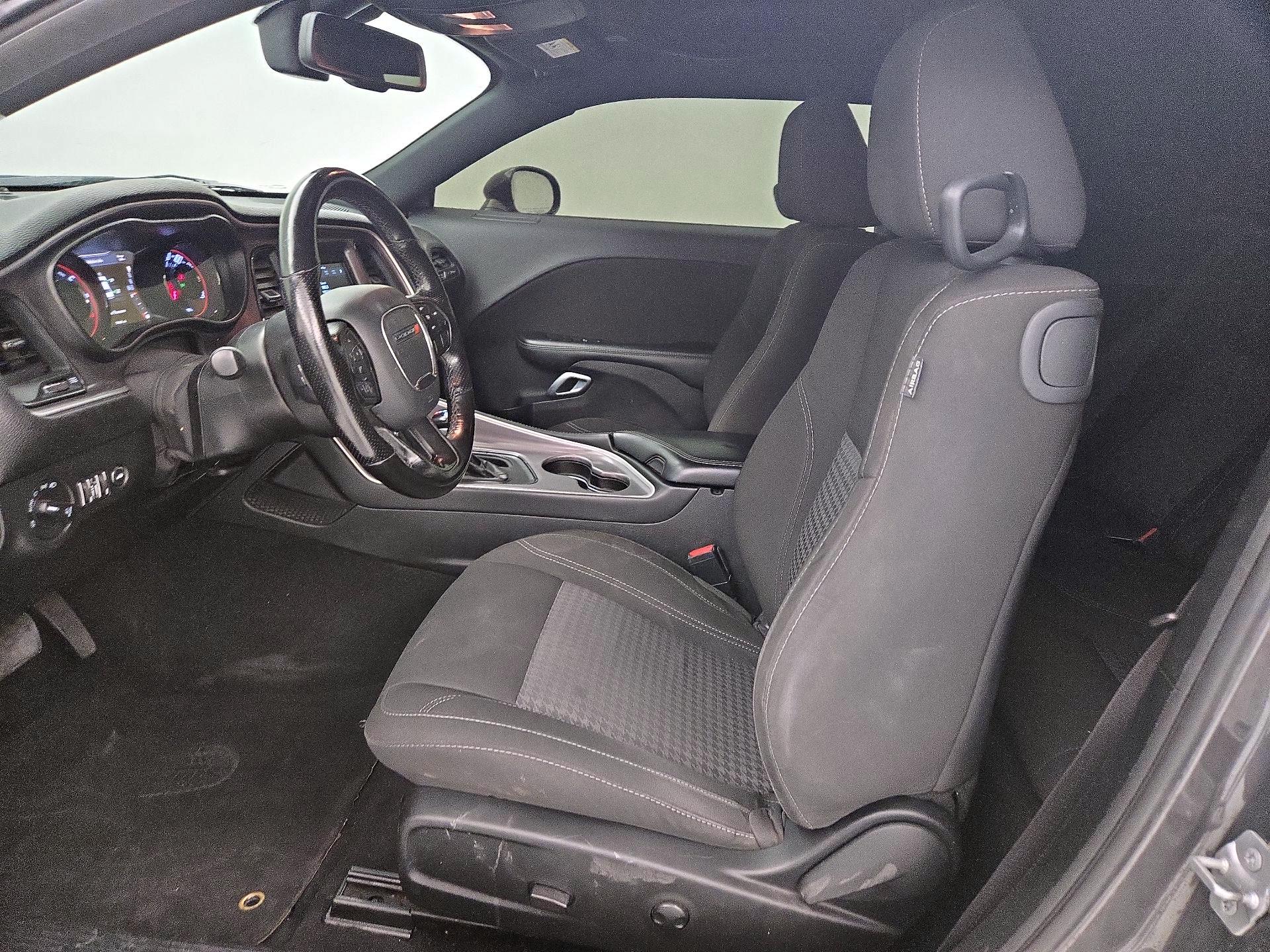 Thumbnail: 2022 Dodge Challenger - 11