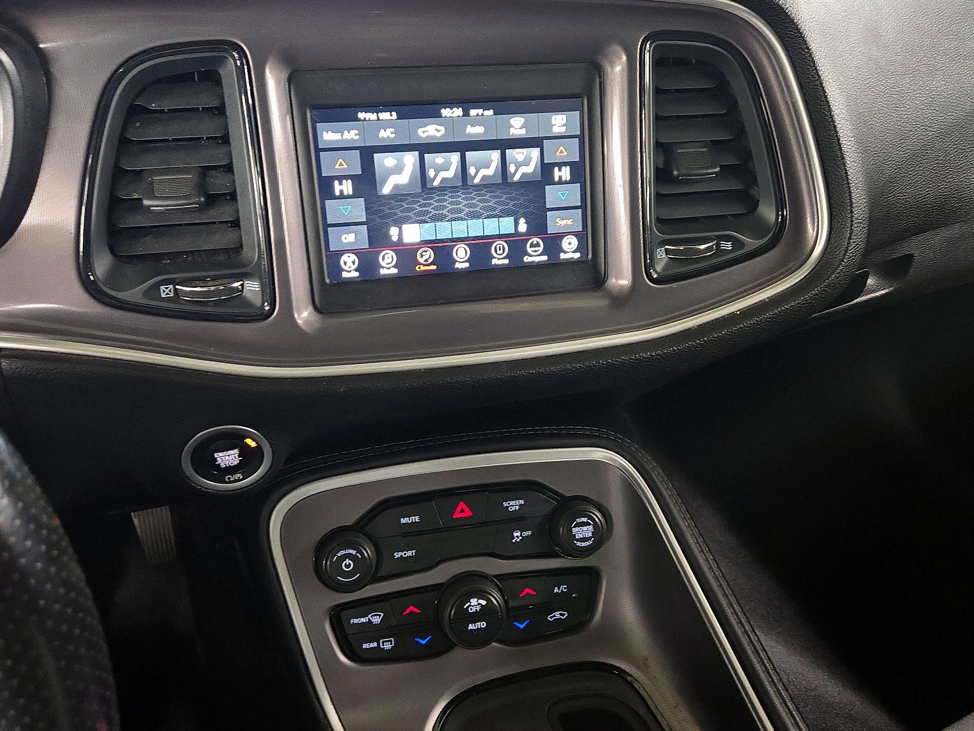 Thumbnail: 2022 Dodge Challenger - 16