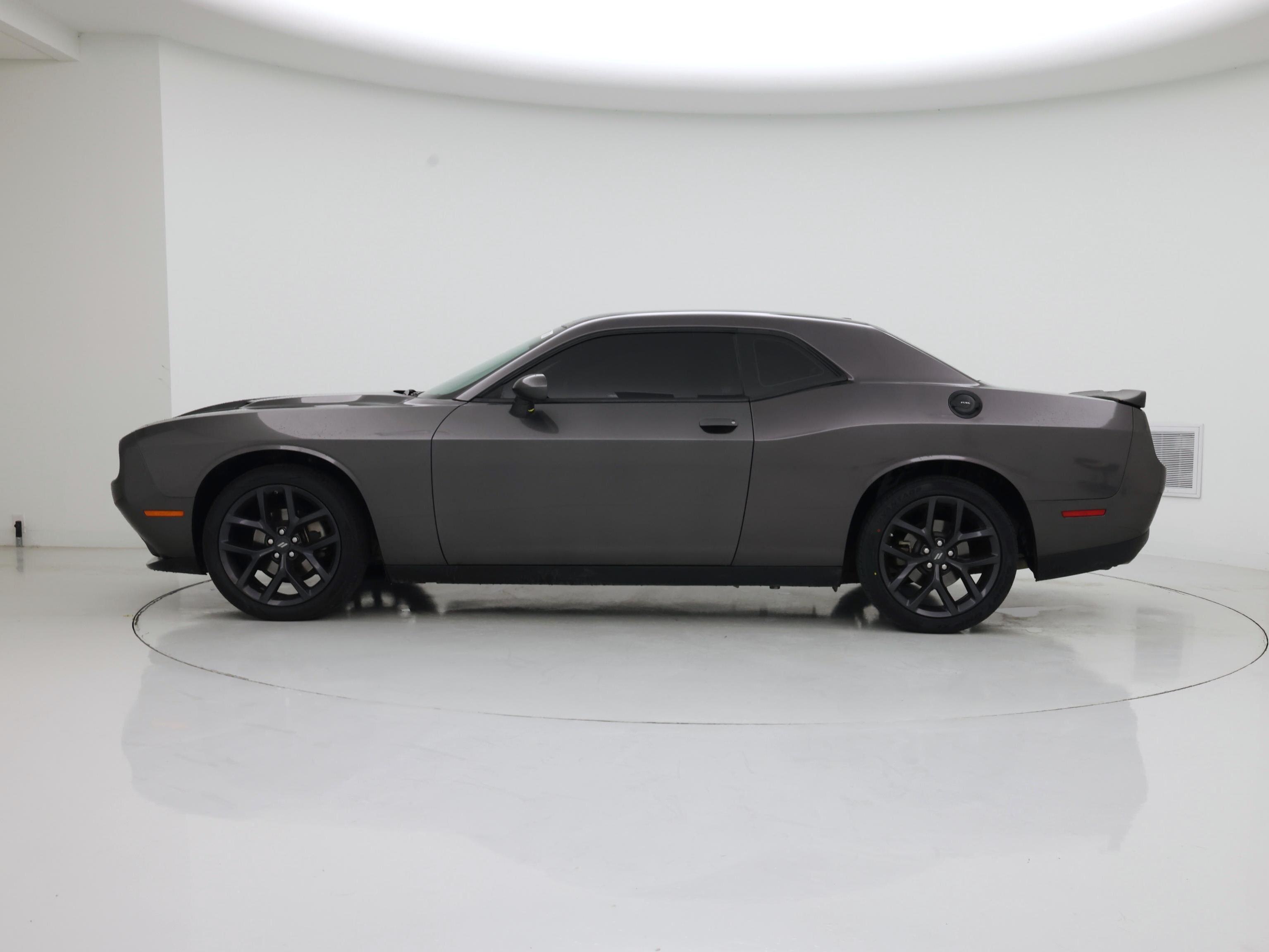 Thumbnail: 2022 Dodge Challenger - 3
