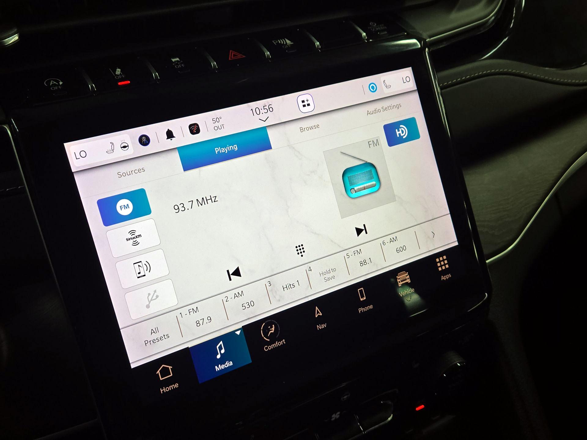 Thumbnail: 2022 Jeep Grand Cherokee - 16