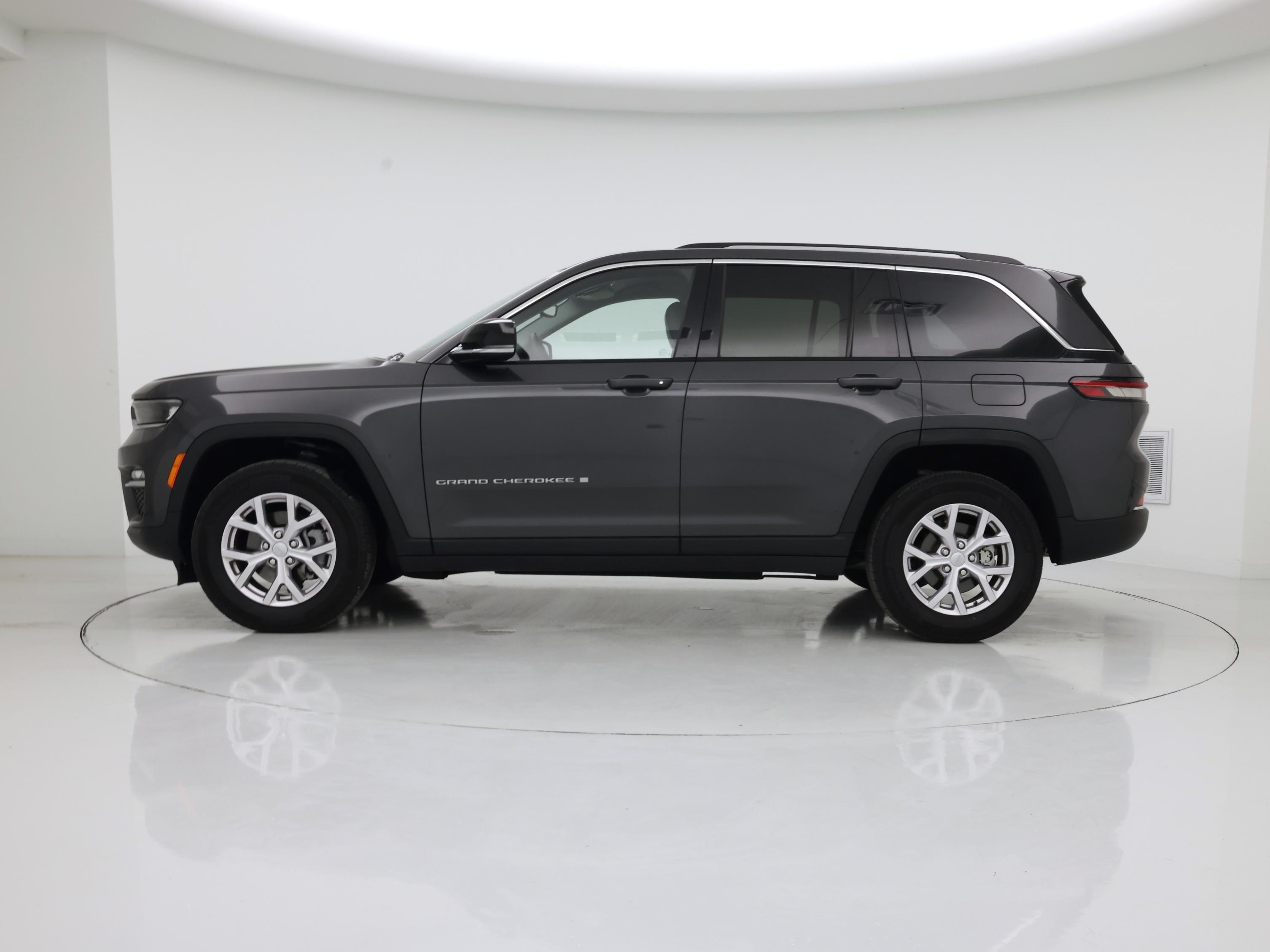 Thumbnail: 2022 Jeep Grand Cherokee - 3