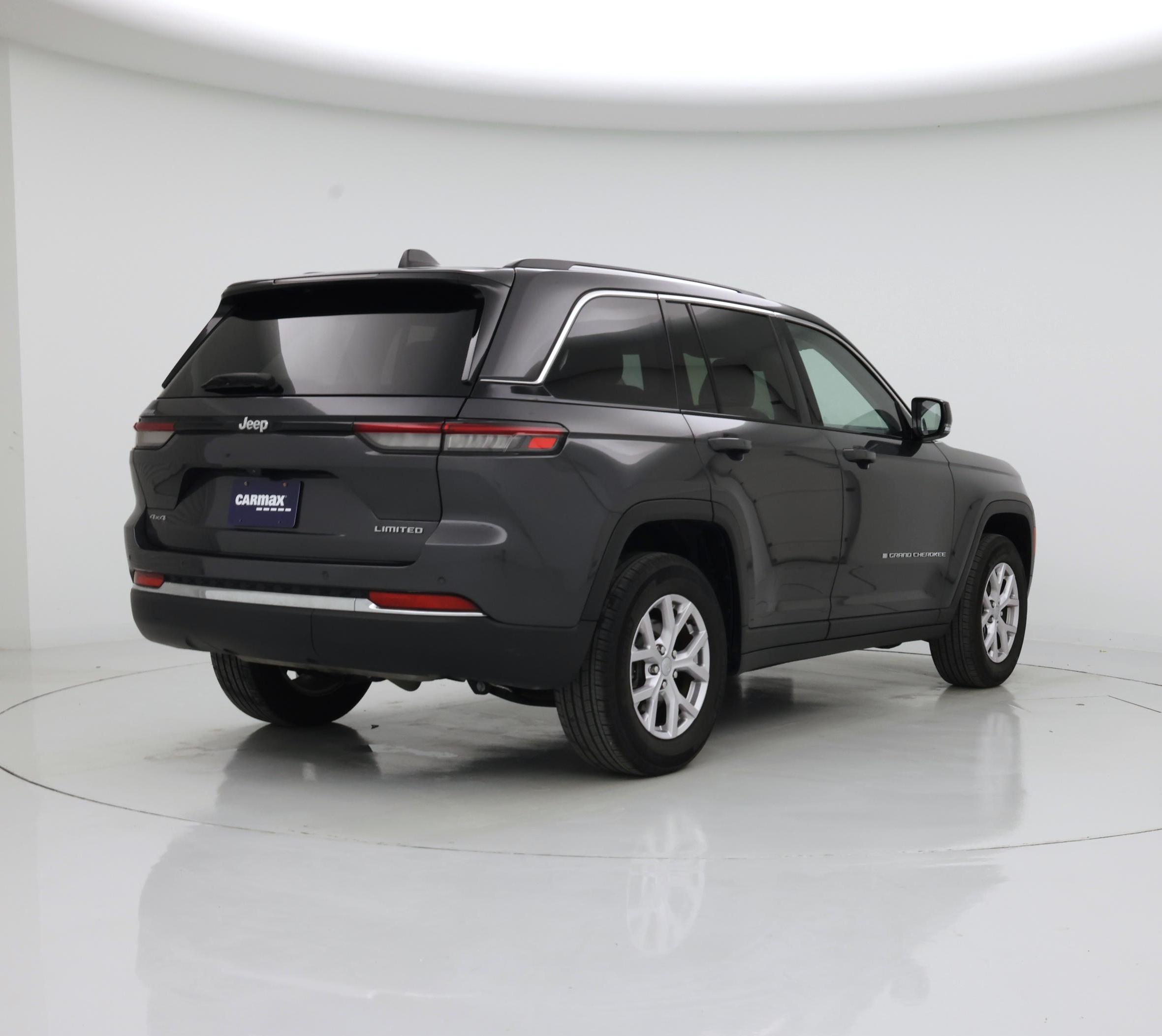 Thumbnail: 2022 Jeep Grand Cherokee - 8