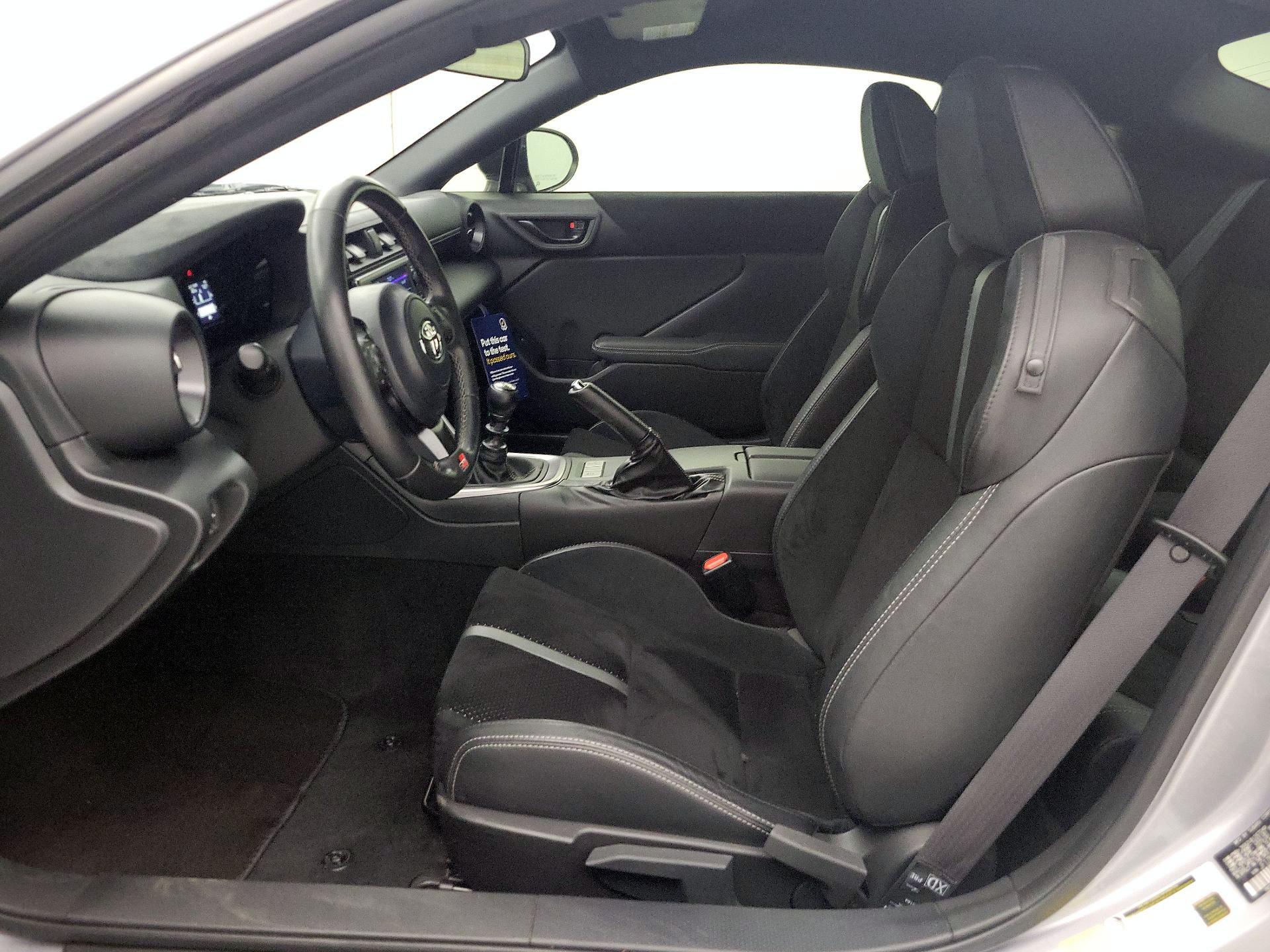 Thumbnail: 2023 Toyota GR86 - 11