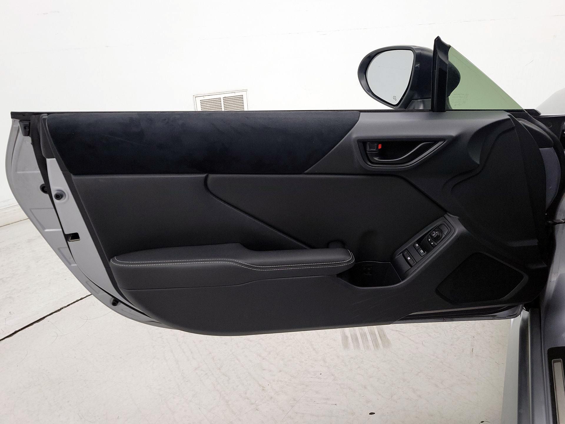 Thumbnail: 2023 Toyota GR86 - 12