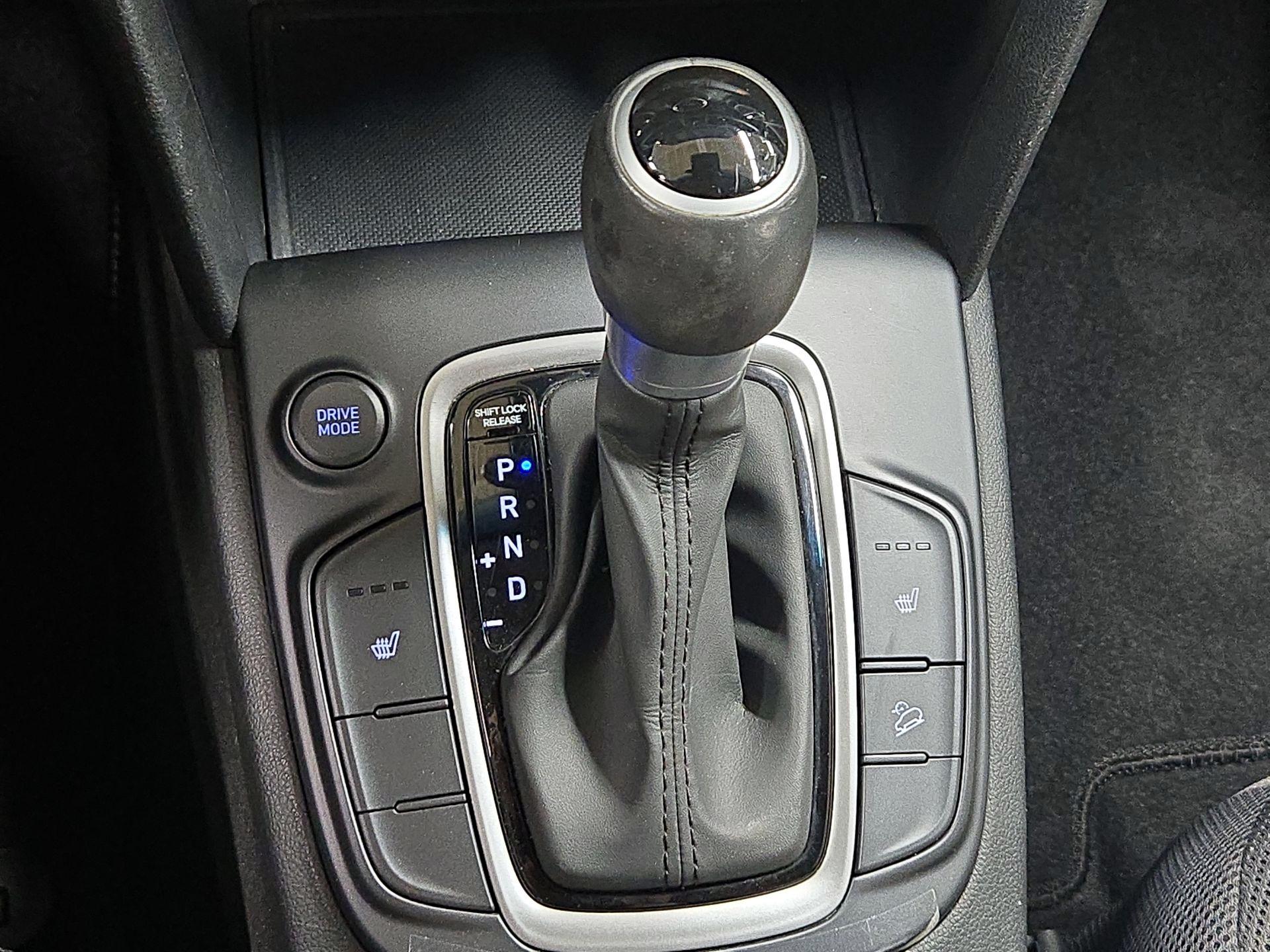 Thumbnail: 2021 Hyundai Kona - 17