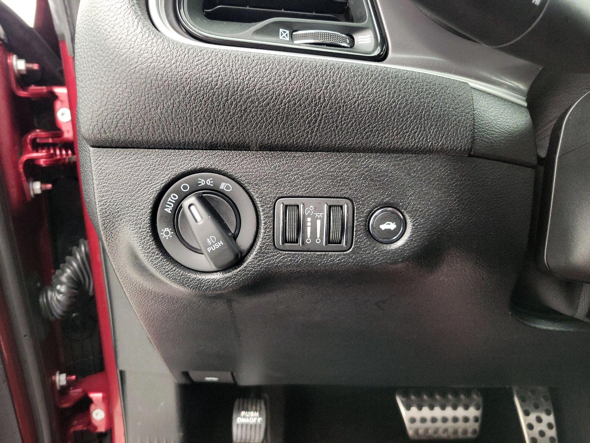 Thumbnail: 2022 Dodge Challenger - 13