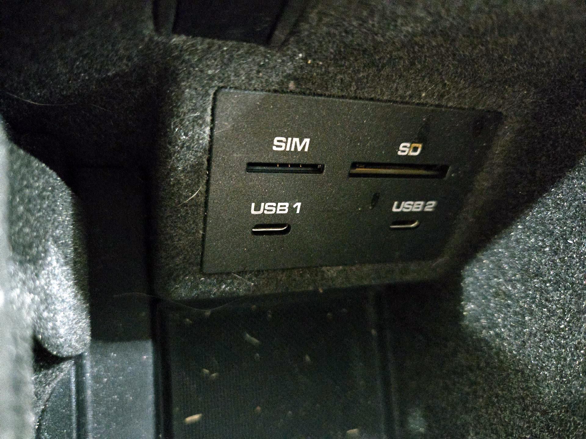 Thumbnail: 2023 Porsche Macan - 19