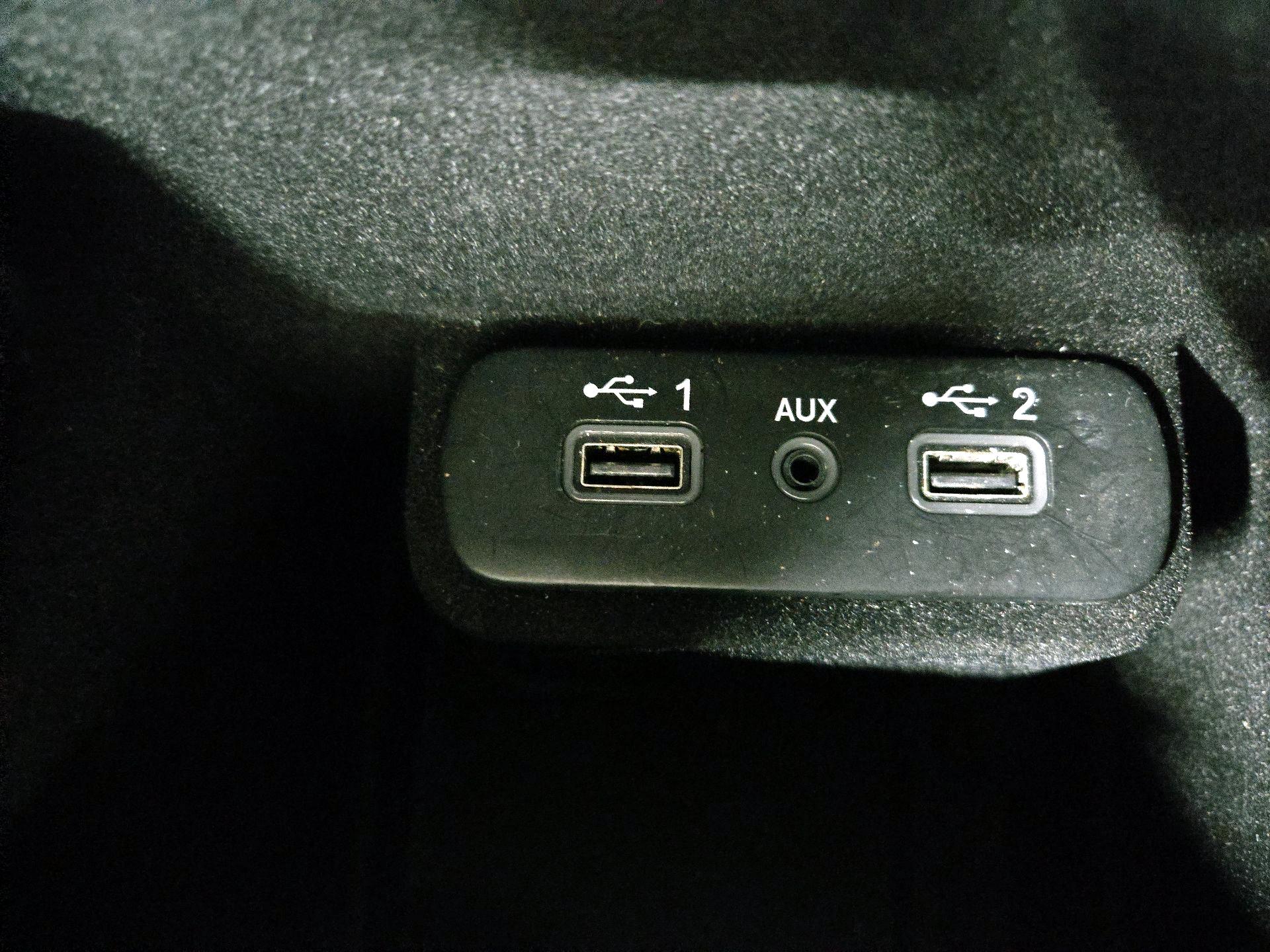 Thumbnail: 2021 Dodge Charger - 18