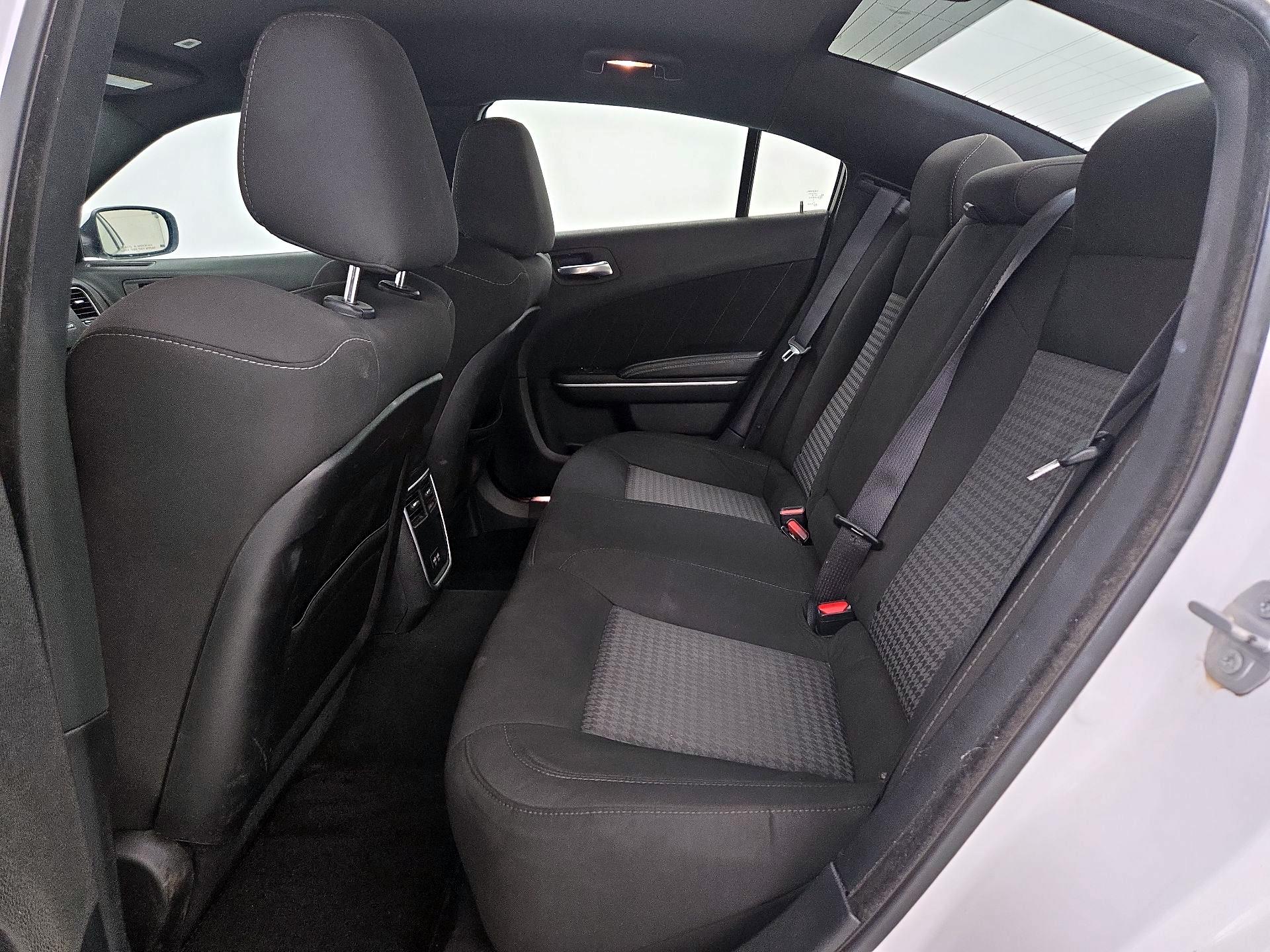 Thumbnail: 2021 Dodge Charger - 19