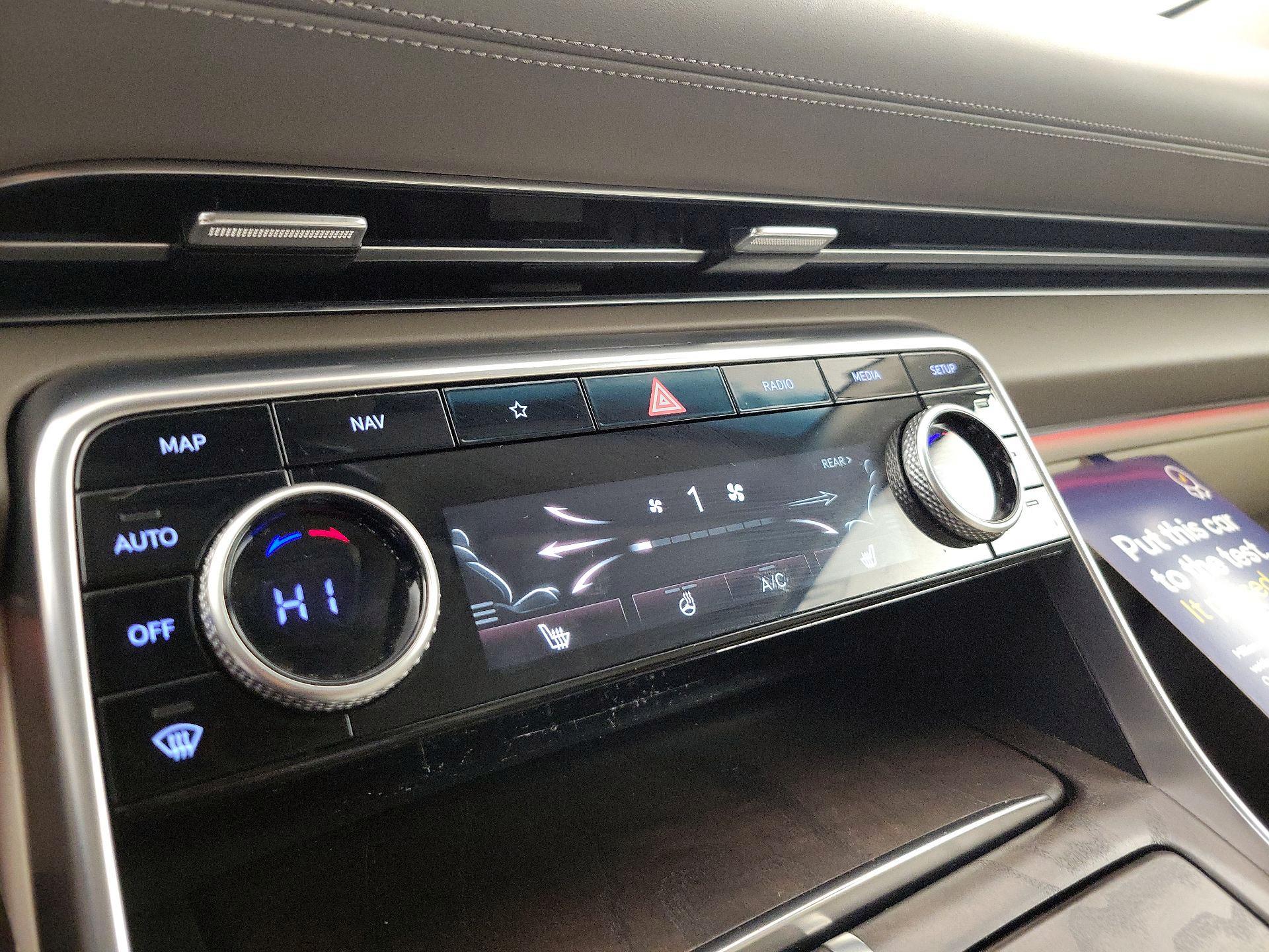 Thumbnail: 2024 Genesis GV80 - 17