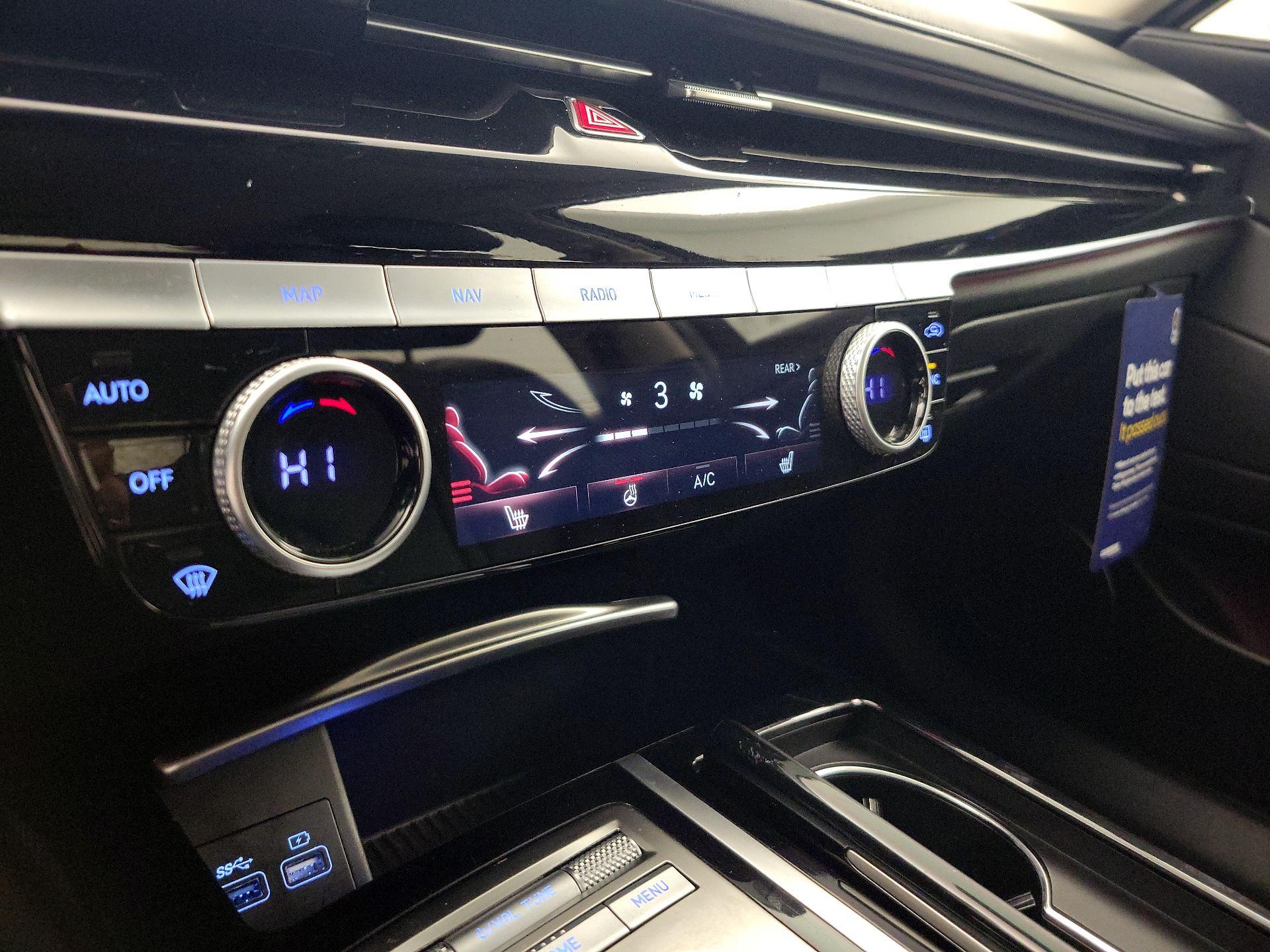 Thumbnail: 2023 Genesis G80 - 17