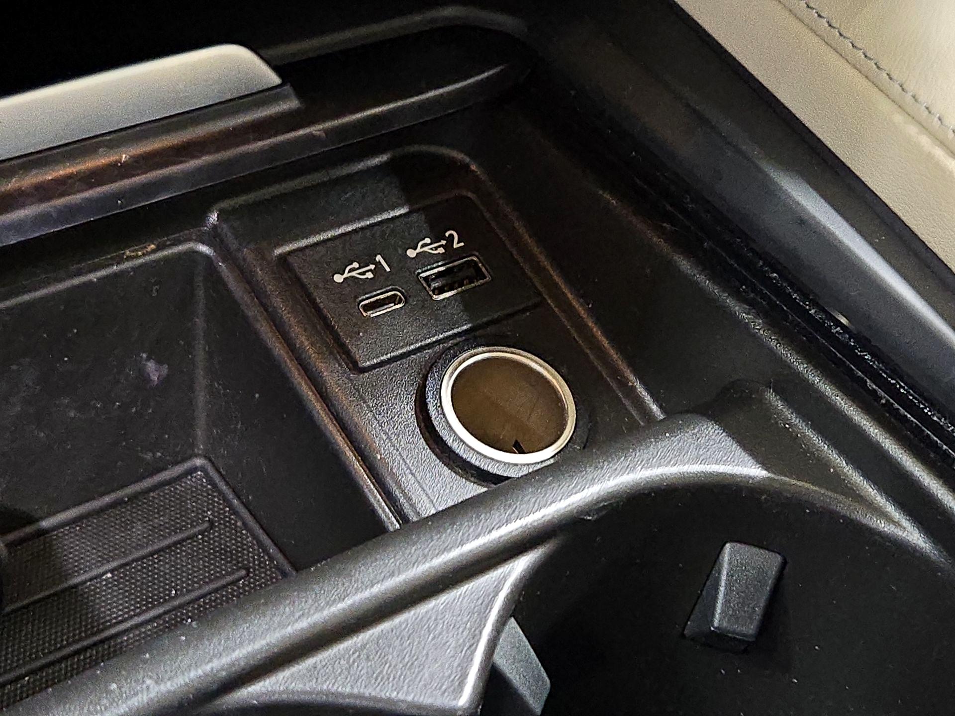 Thumbnail: 2022 INFINITI QX50 - 19