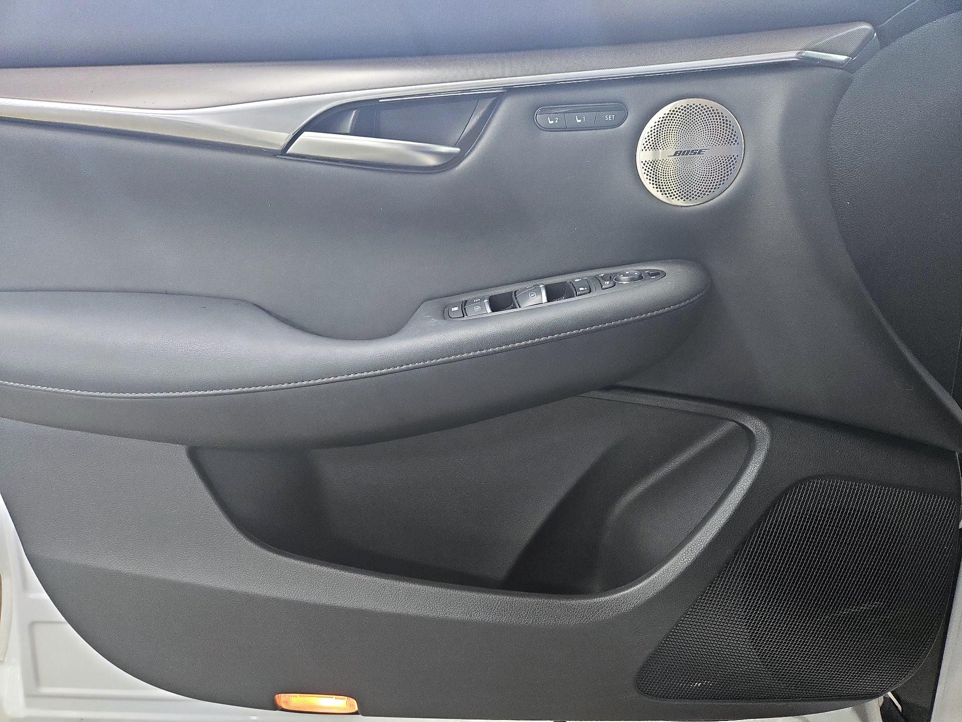 Thumbnail: 2023 INFINITI QX50 - 12