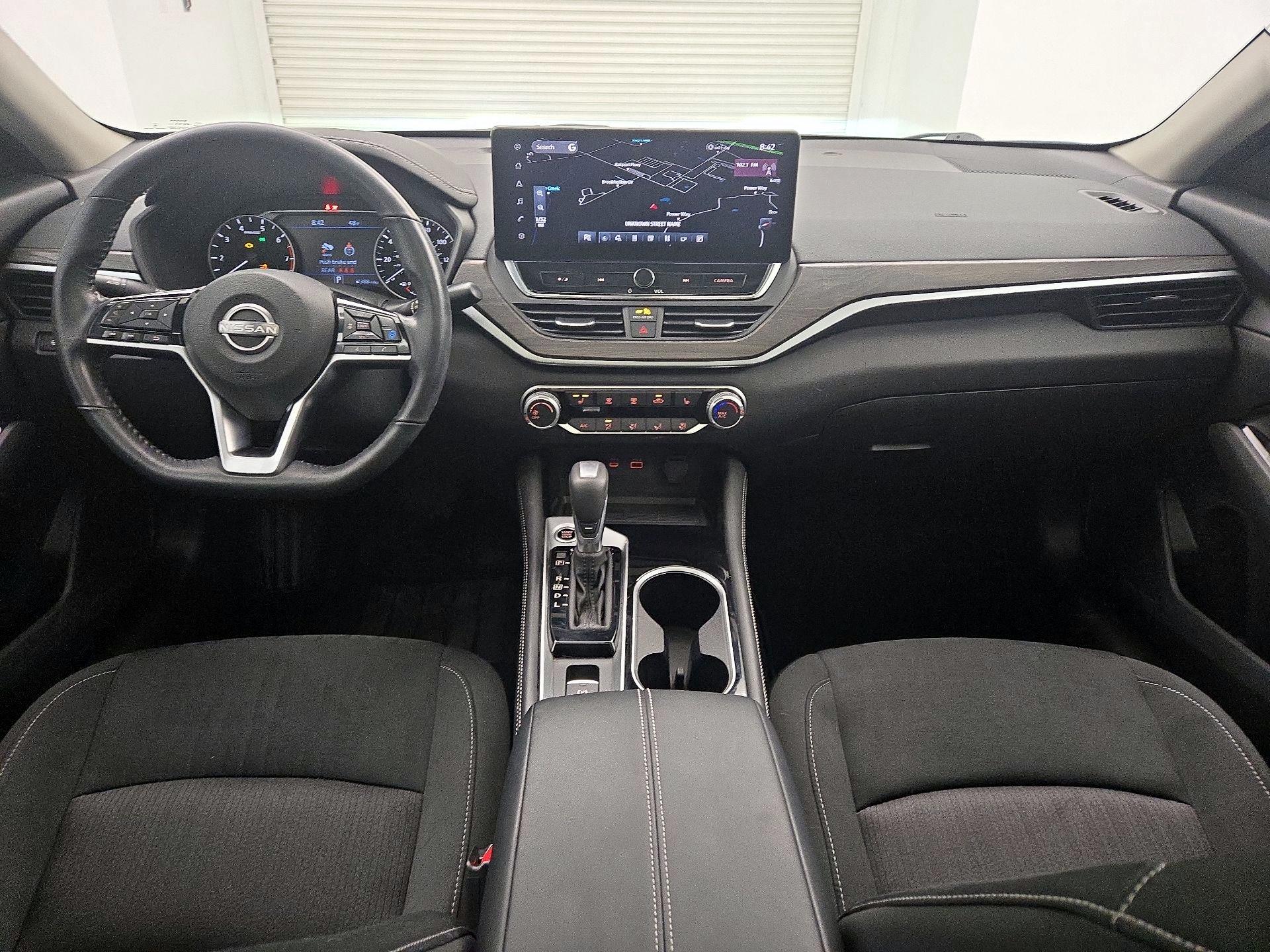 Thumbnail: 2023 Nissan Altima - 9