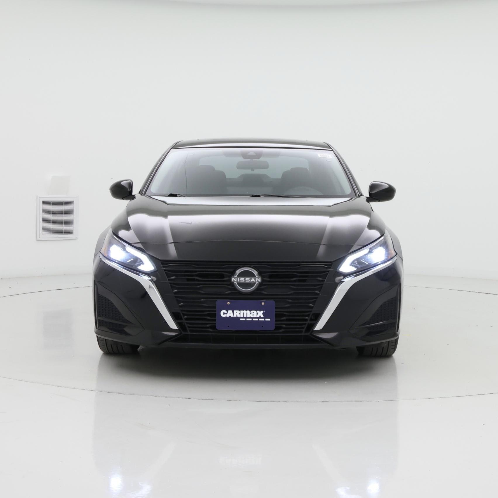 Thumbnail: 2023 Nissan Altima - 5