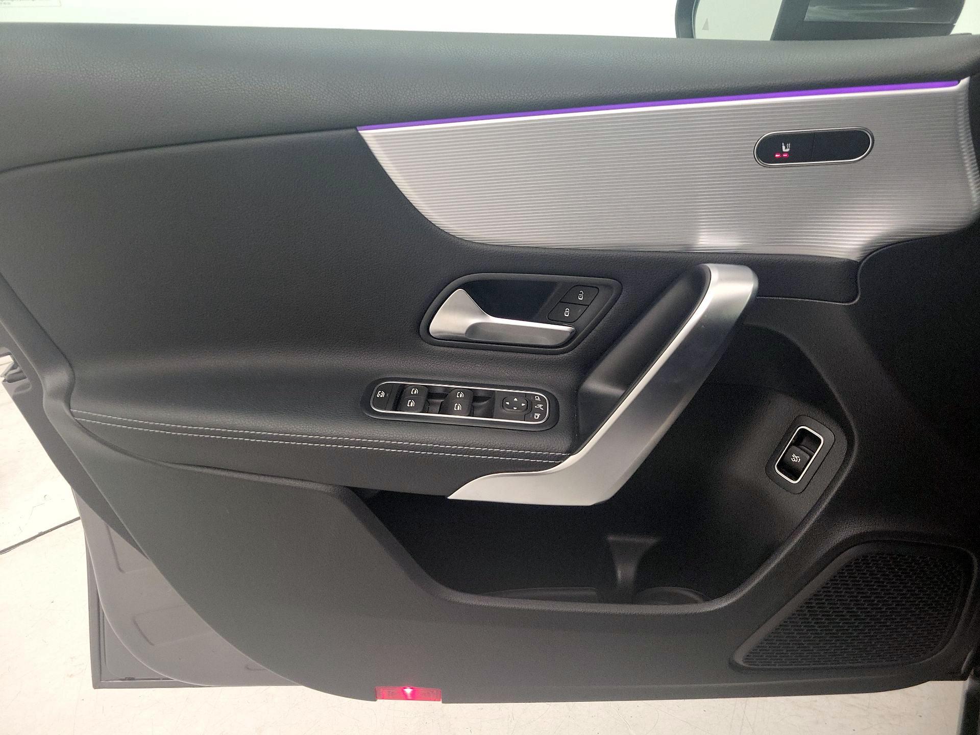 Thumbnail: 2022 Mercedes-Benz A-Class - 12