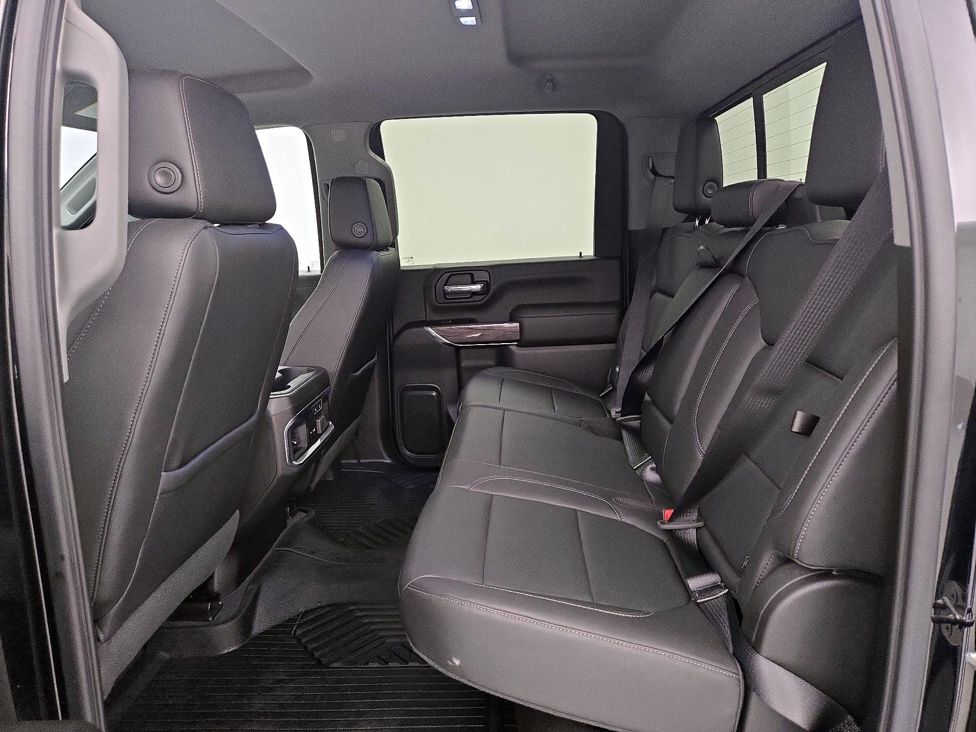 Thumbnail: 2020 Chevrolet Silverado 3500 - 19