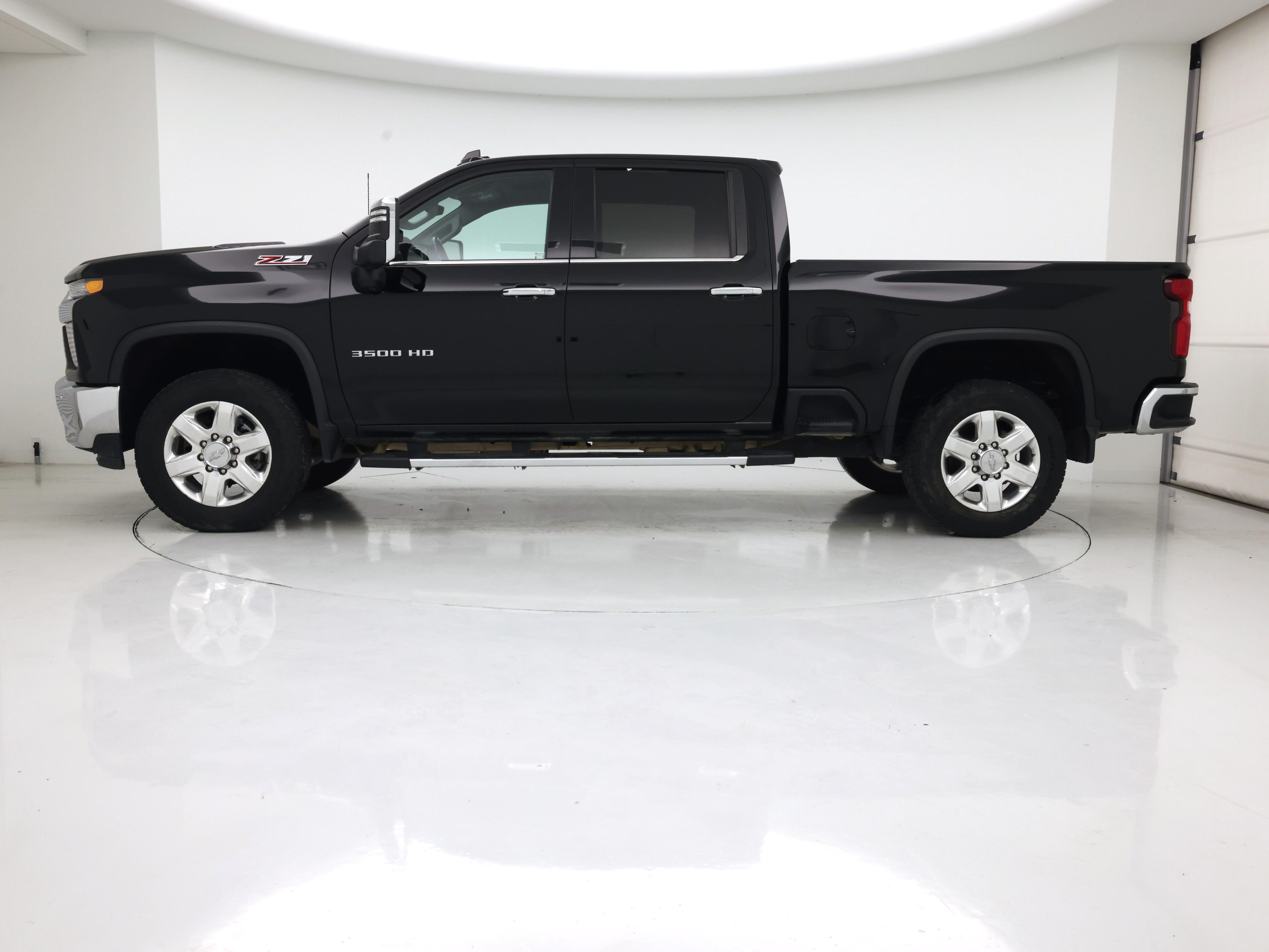 Thumbnail: 2020 Chevrolet Silverado 3500 - 3