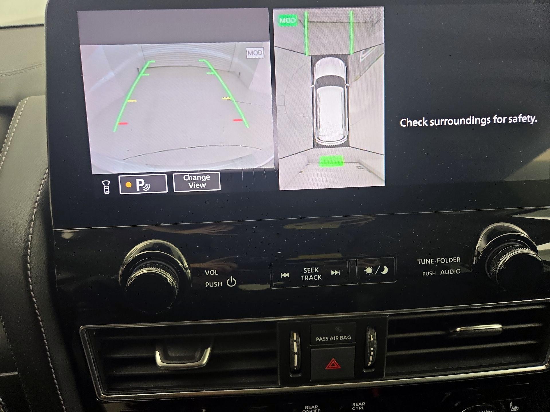 Thumbnail: 2024 INFINITI QX80 - 14