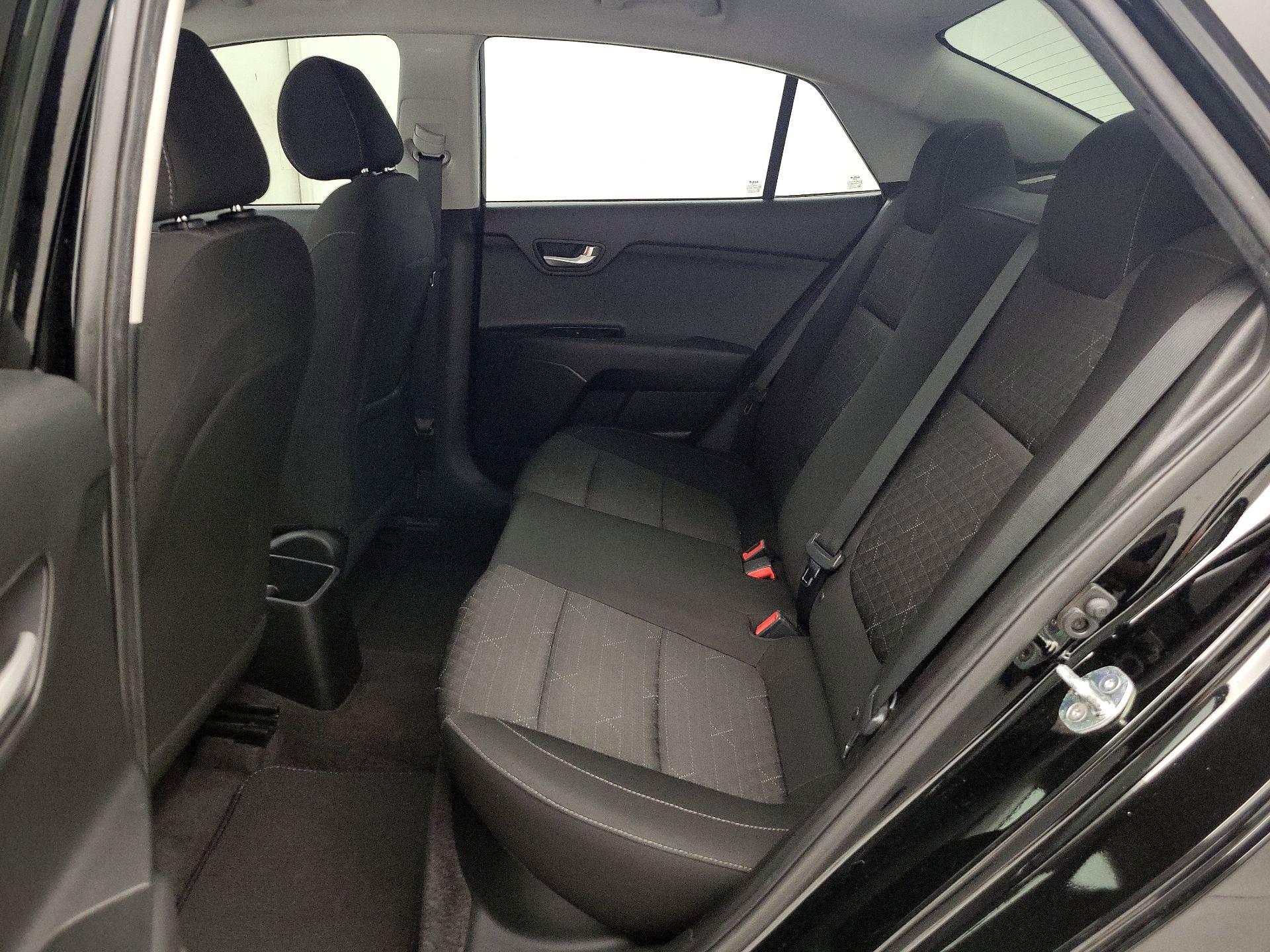 Thumbnail: 2023 Kia Rio - 19