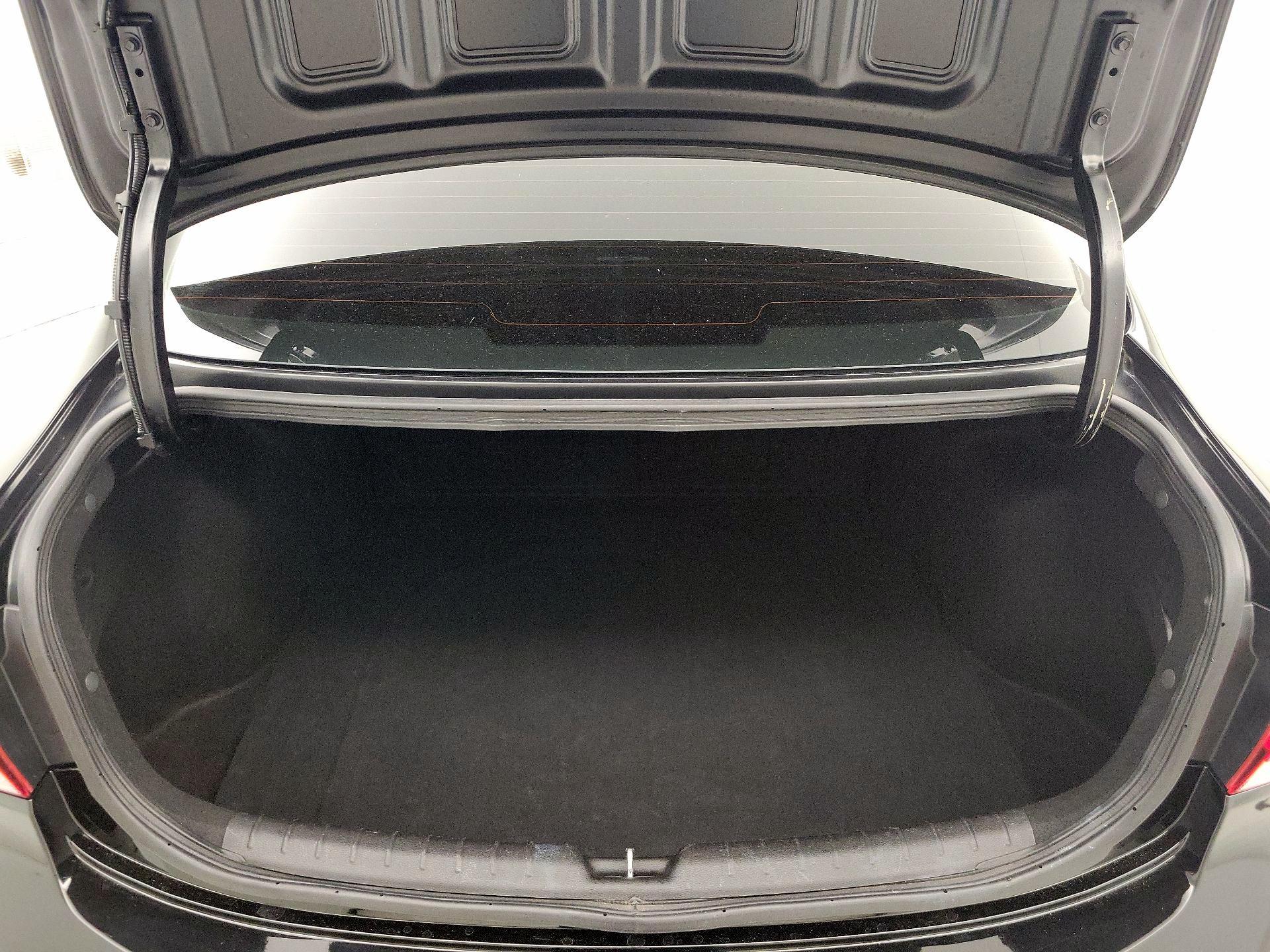 Thumbnail: 2023 Kia Rio - 20