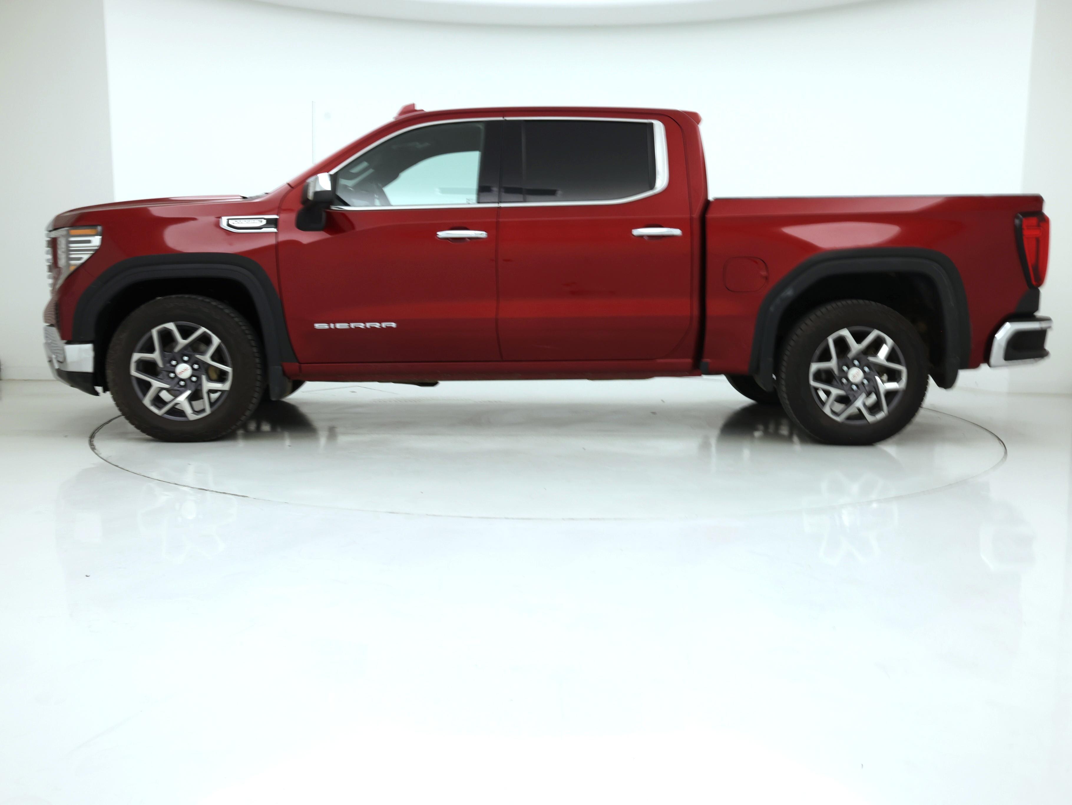 Thumbnail: 2022 GMC Sierra 1500 - 3