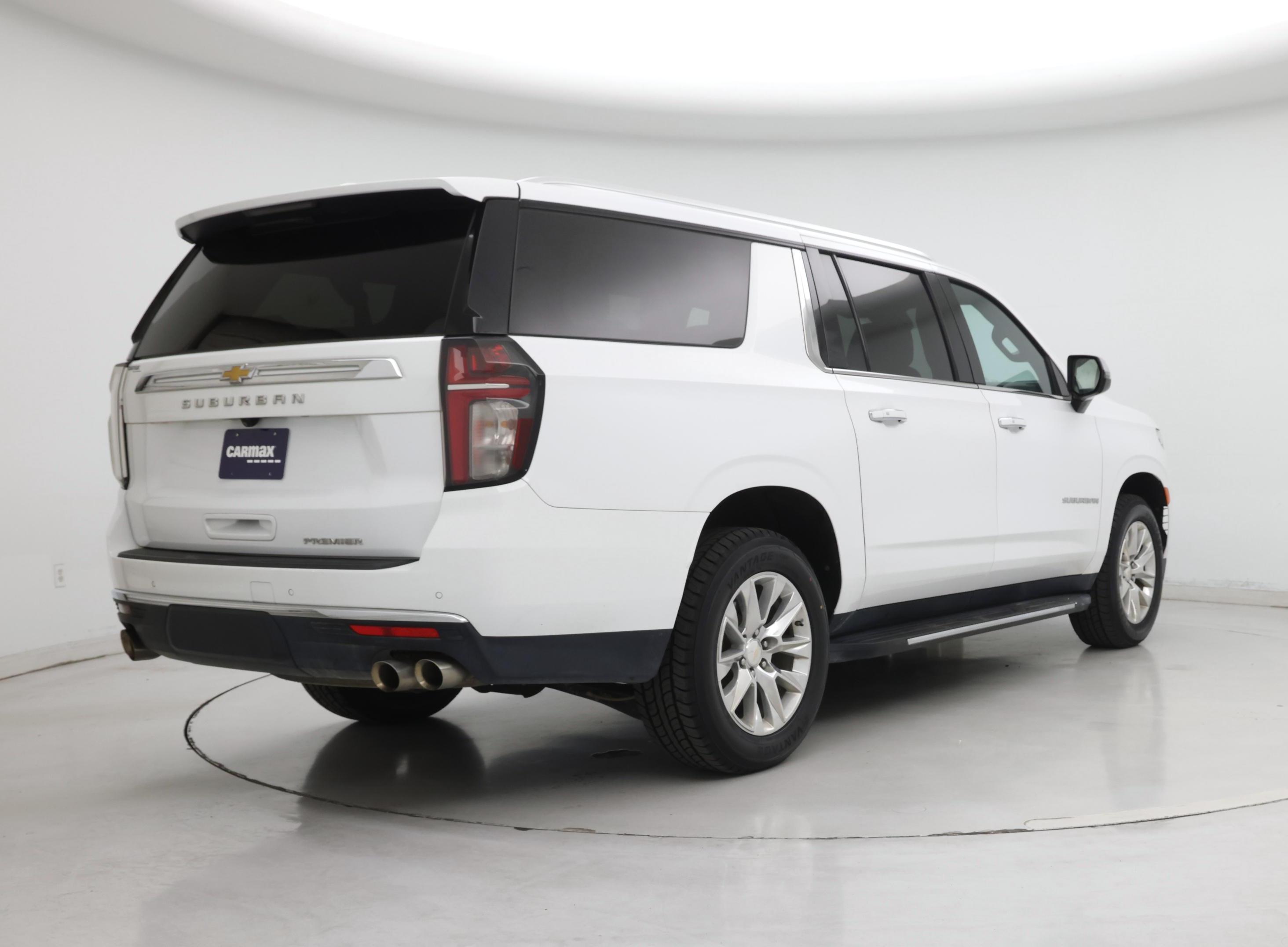 Thumbnail: 2023 Chevrolet Suburban - 8