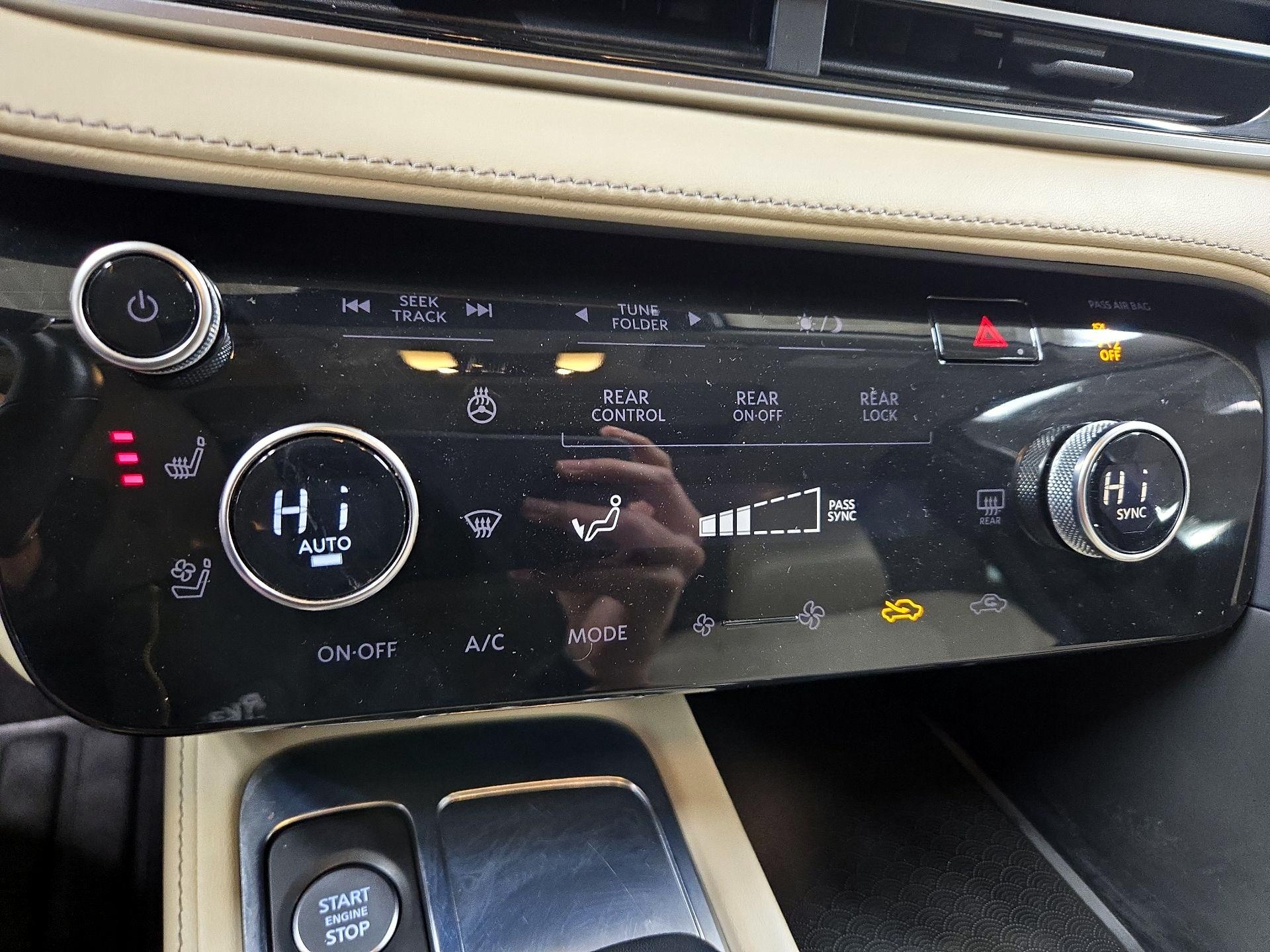 Thumbnail: 2022 INFINITI QX60 - 16