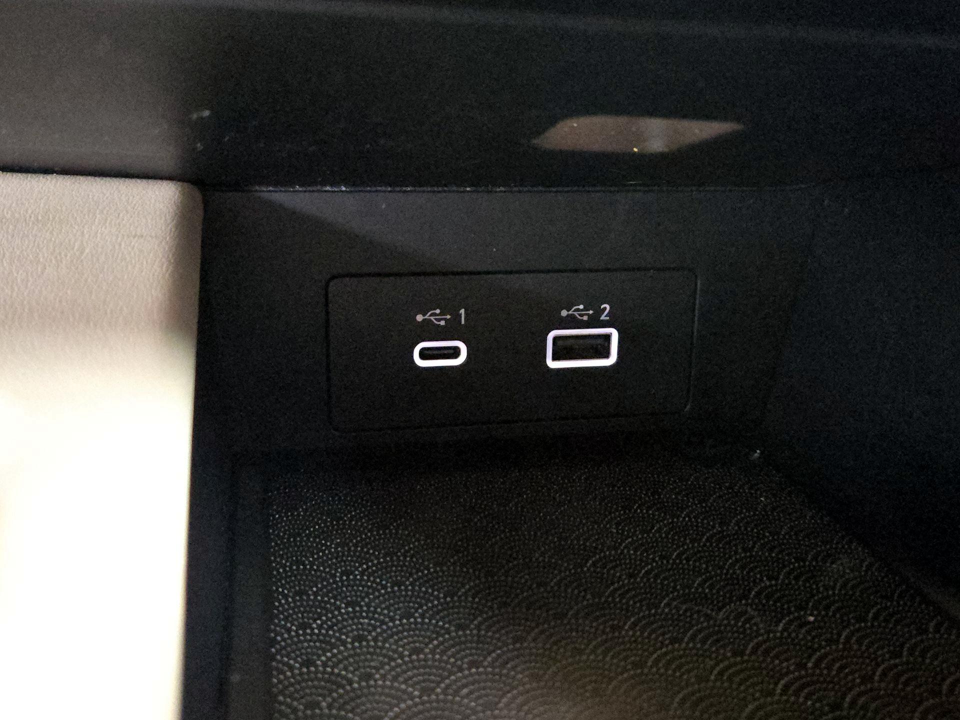 Thumbnail: 2022 INFINITI QX60 - 18