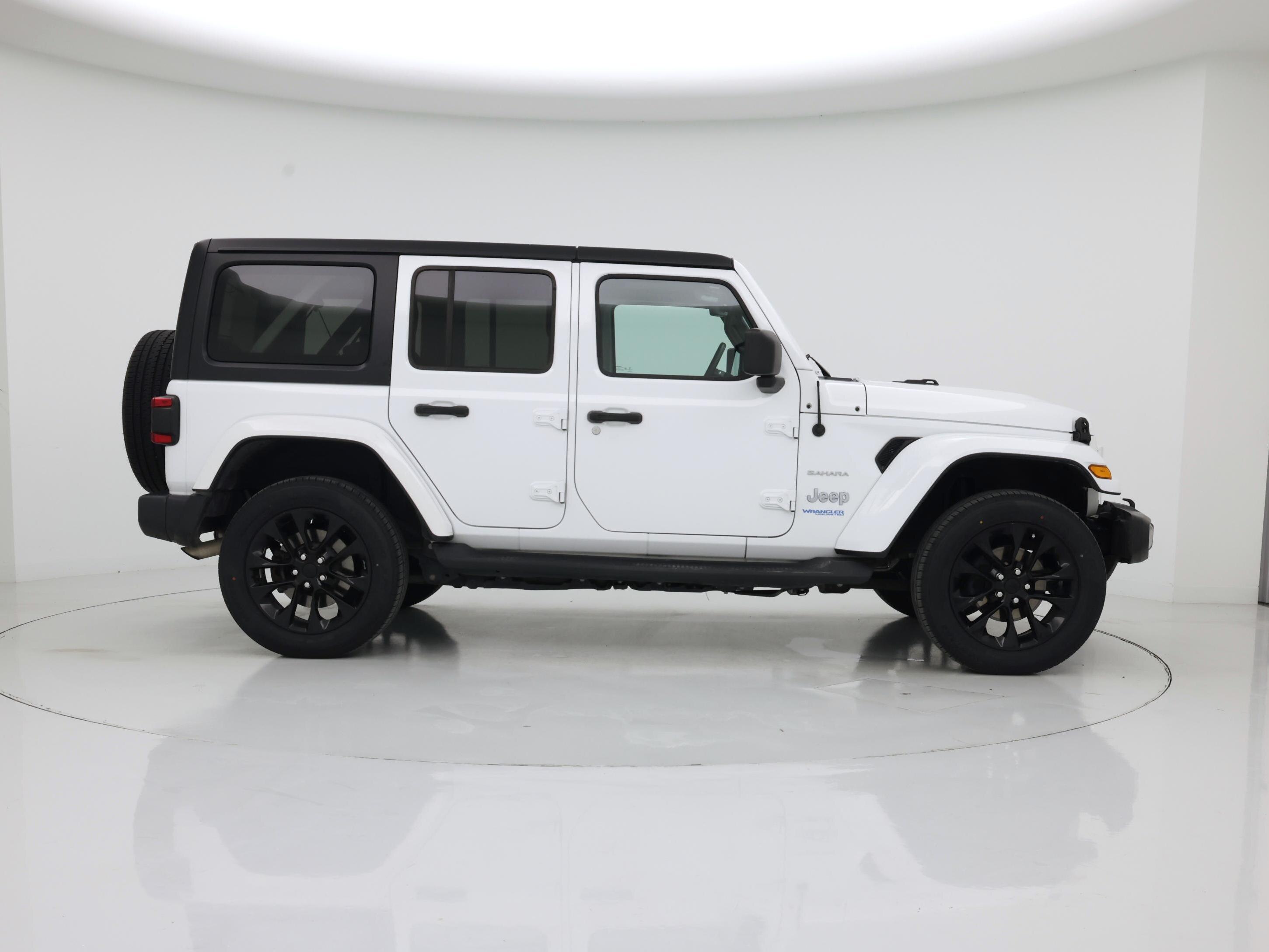 Thumbnail: 2021 Jeep Wrangler - 7