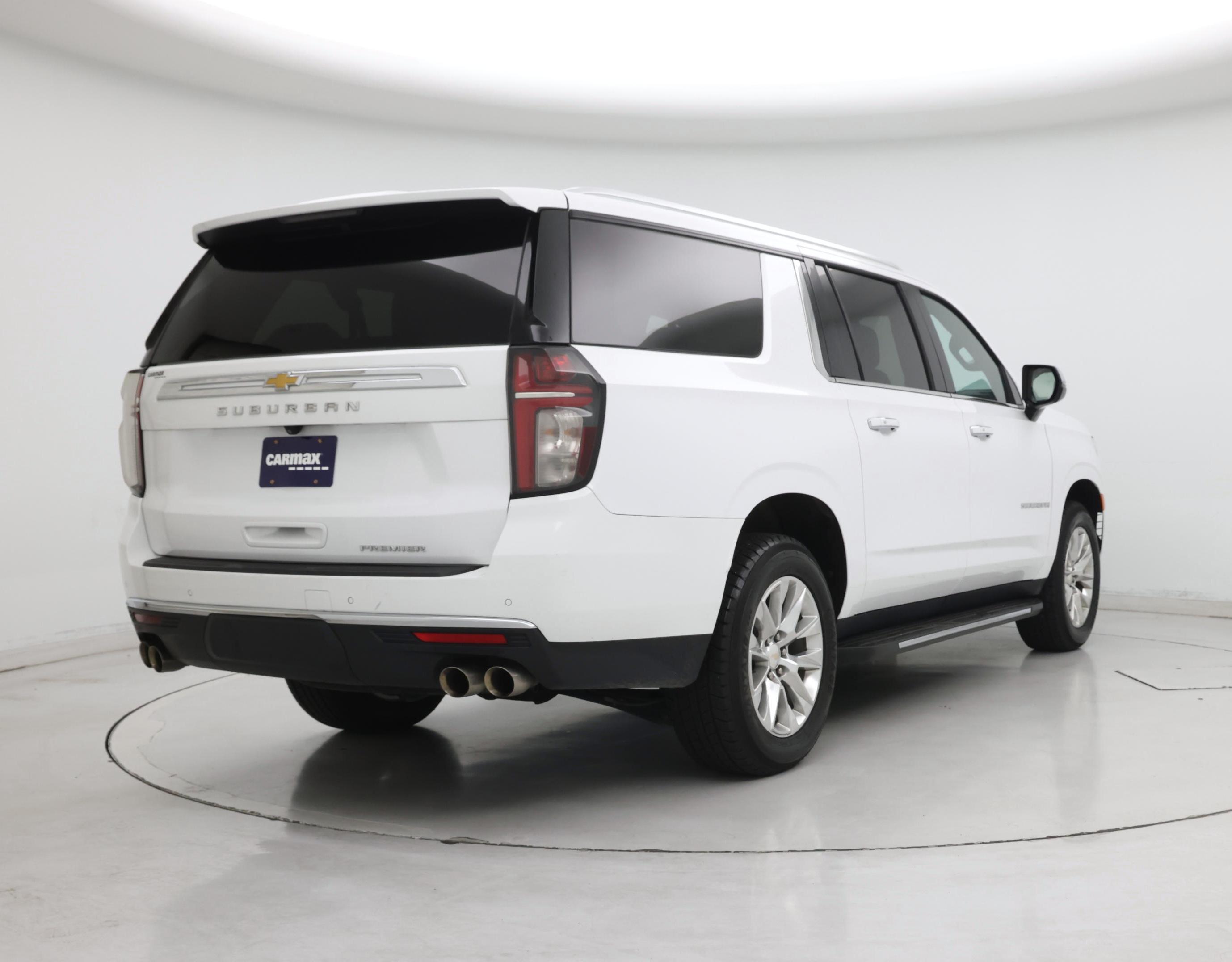 Thumbnail: 2023 Chevrolet Suburban - 8