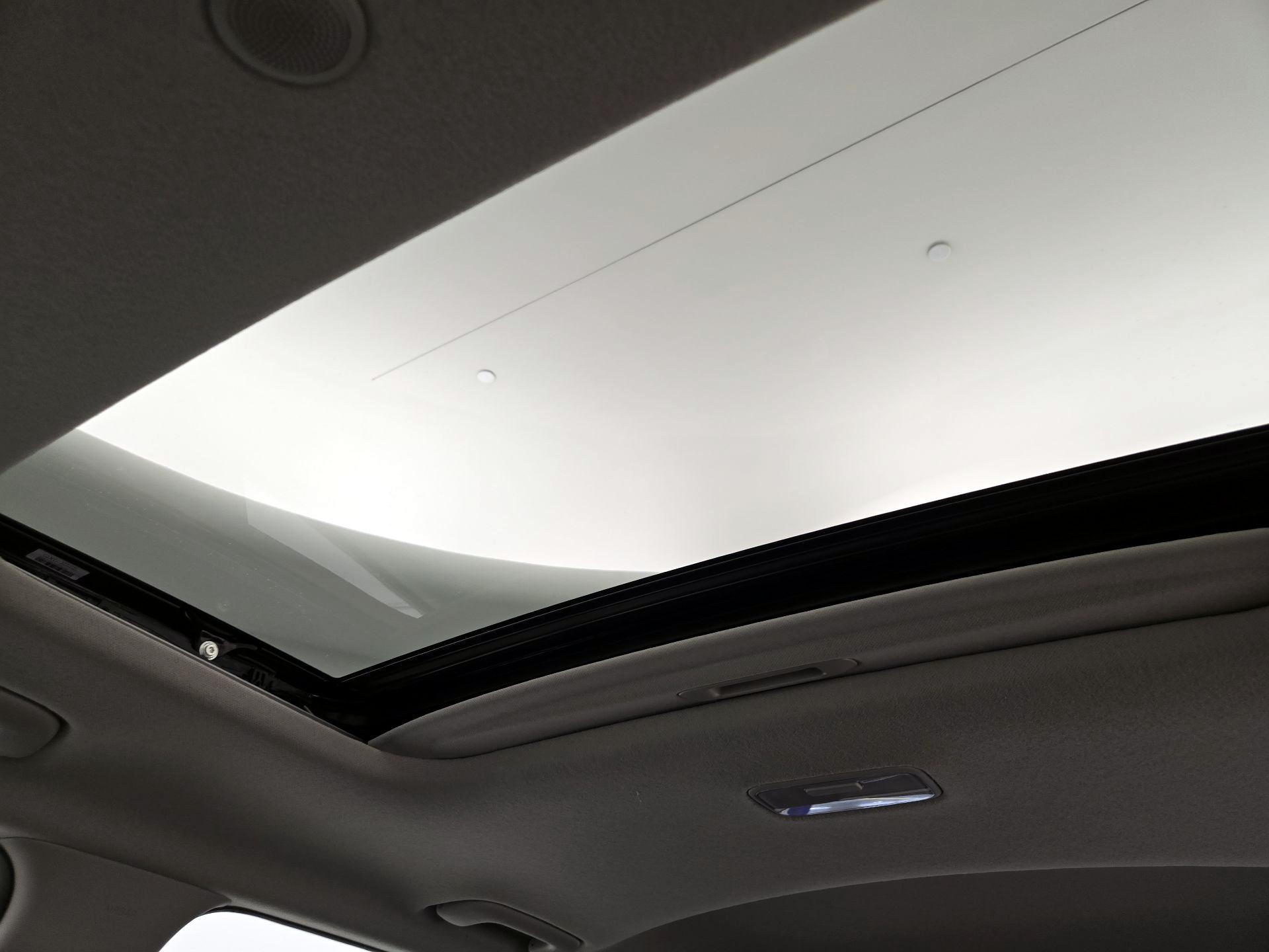 Thumbnail: 2023 Hyundai Venue - 19