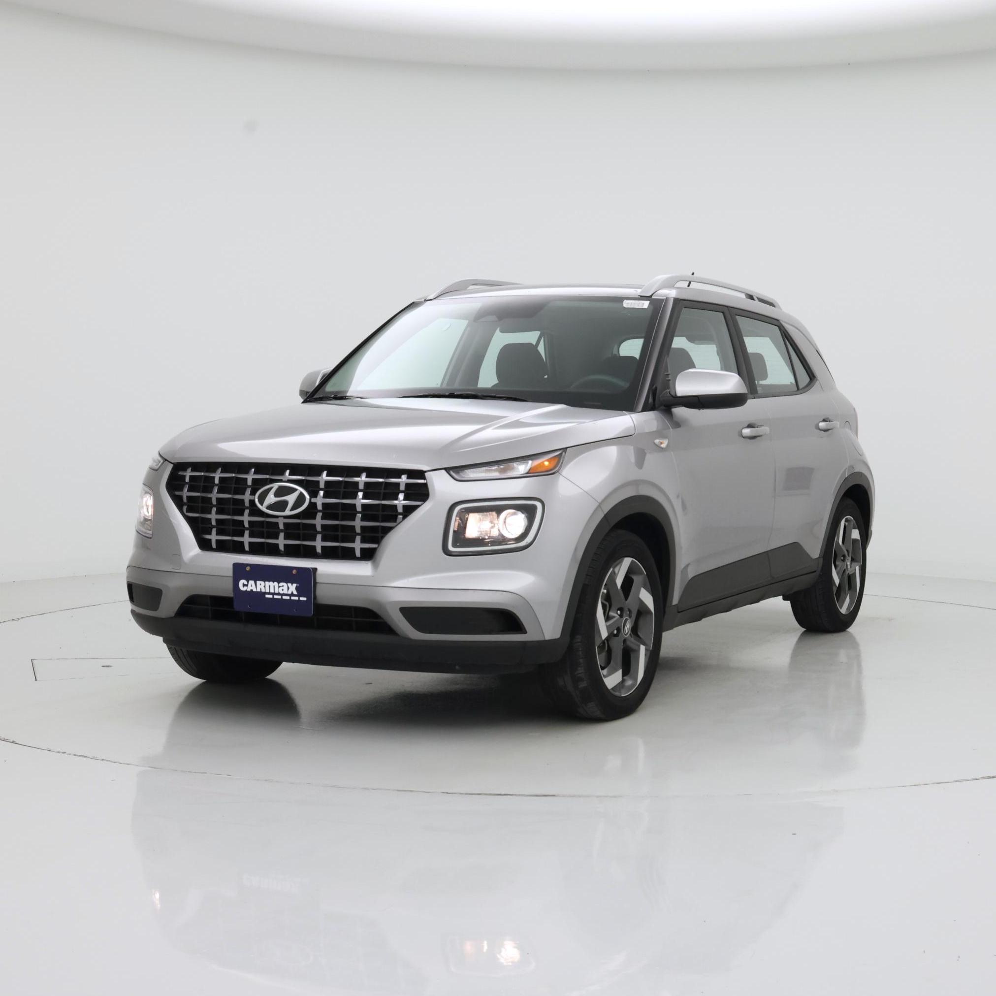 Thumbnail: 2023 Hyundai Venue - 4