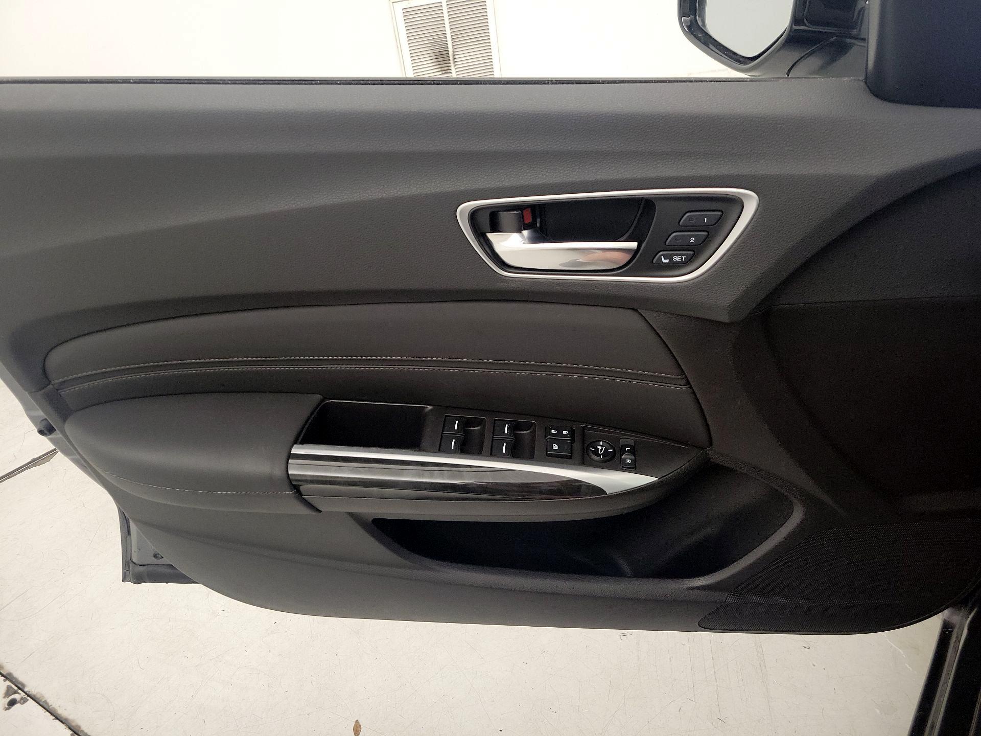 Thumbnail: 2020 Acura TLX - 12