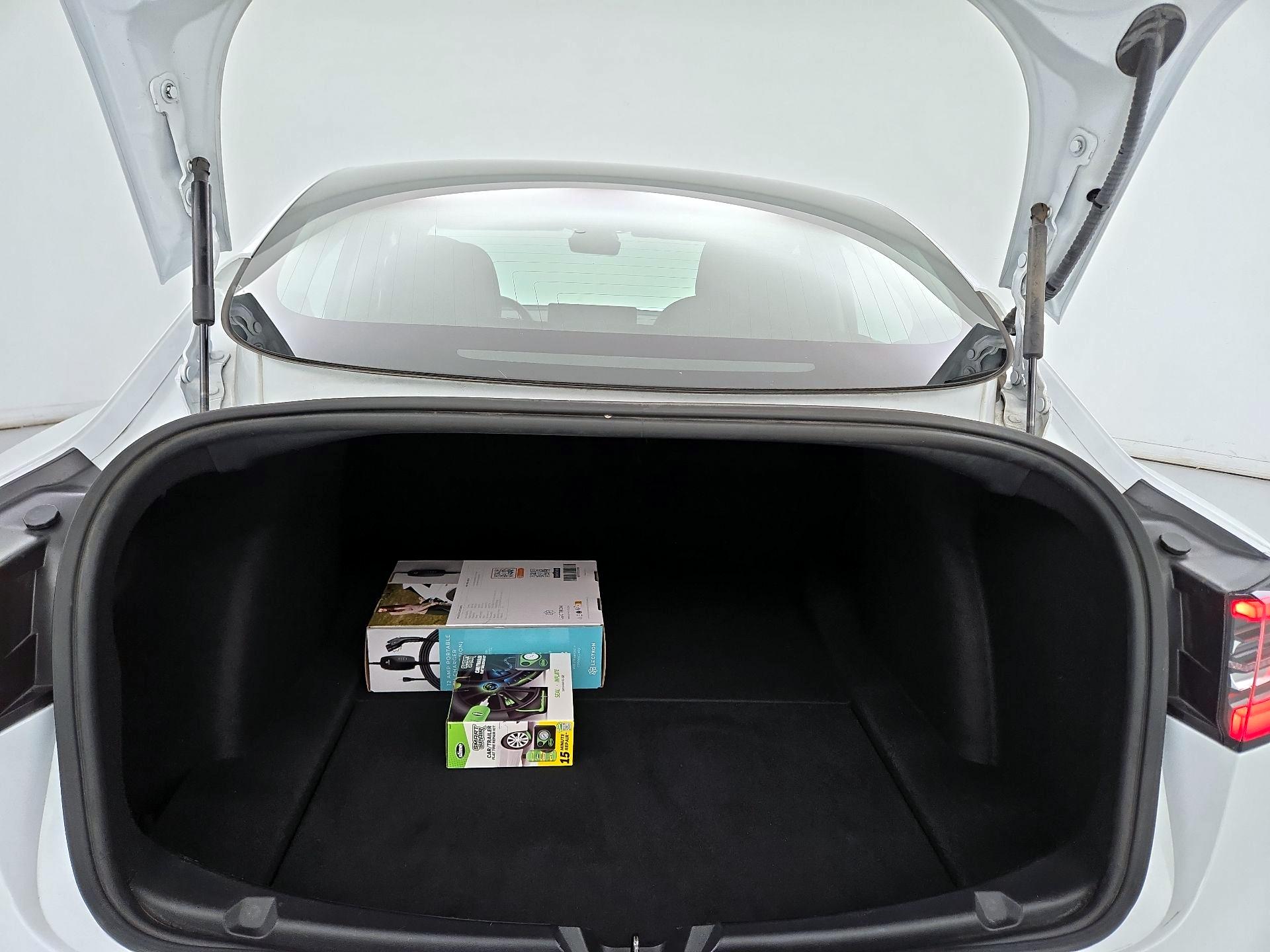 Thumbnail: 2020 Tesla Model 3 - 20