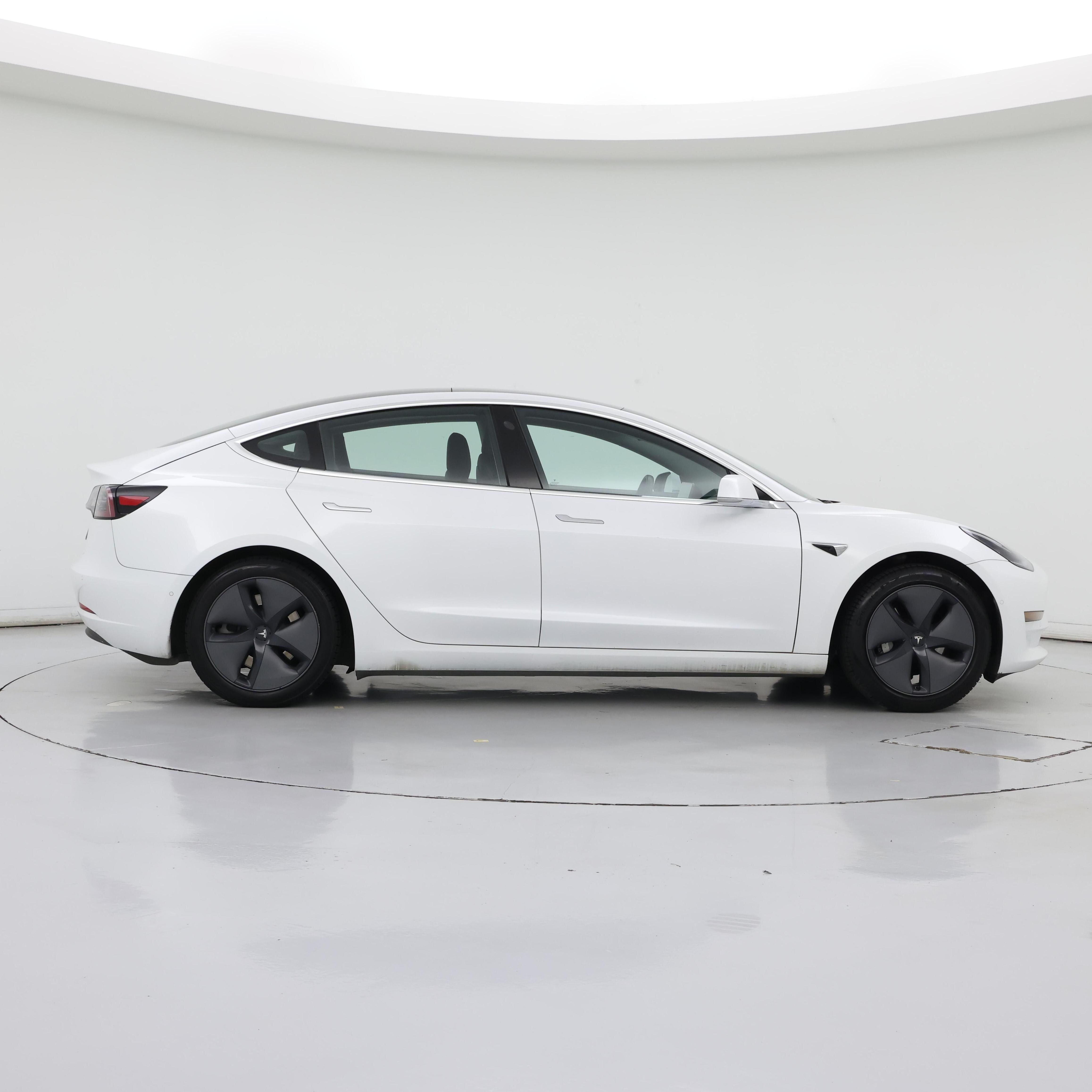 Thumbnail: 2020 Tesla Model 3 - 7