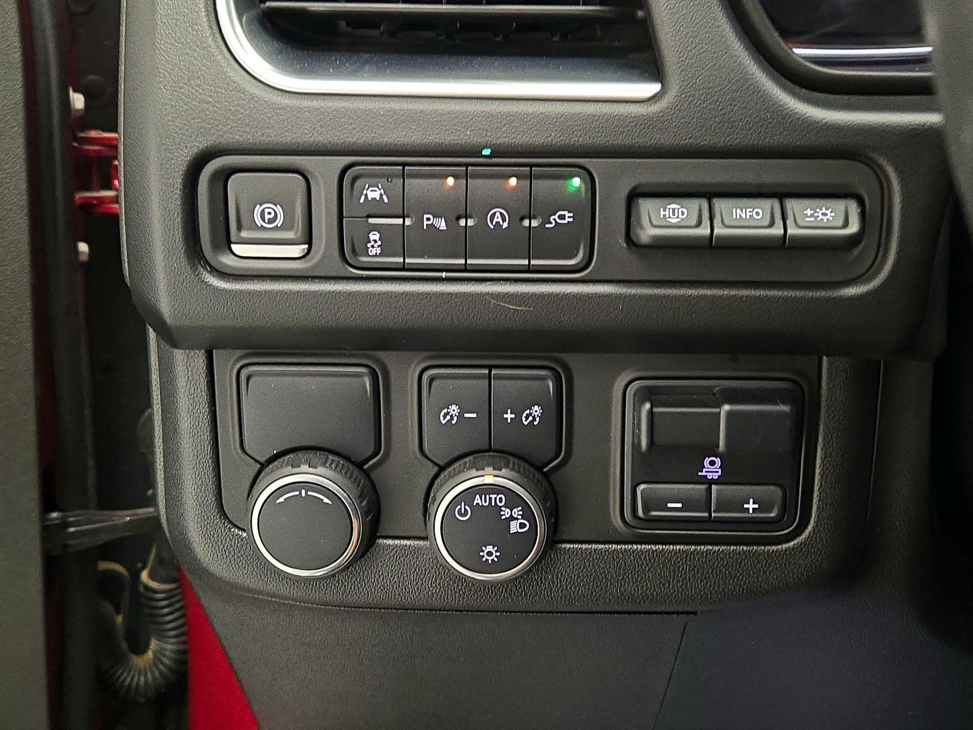 Thumbnail: 2021 Chevrolet Tahoe - 13