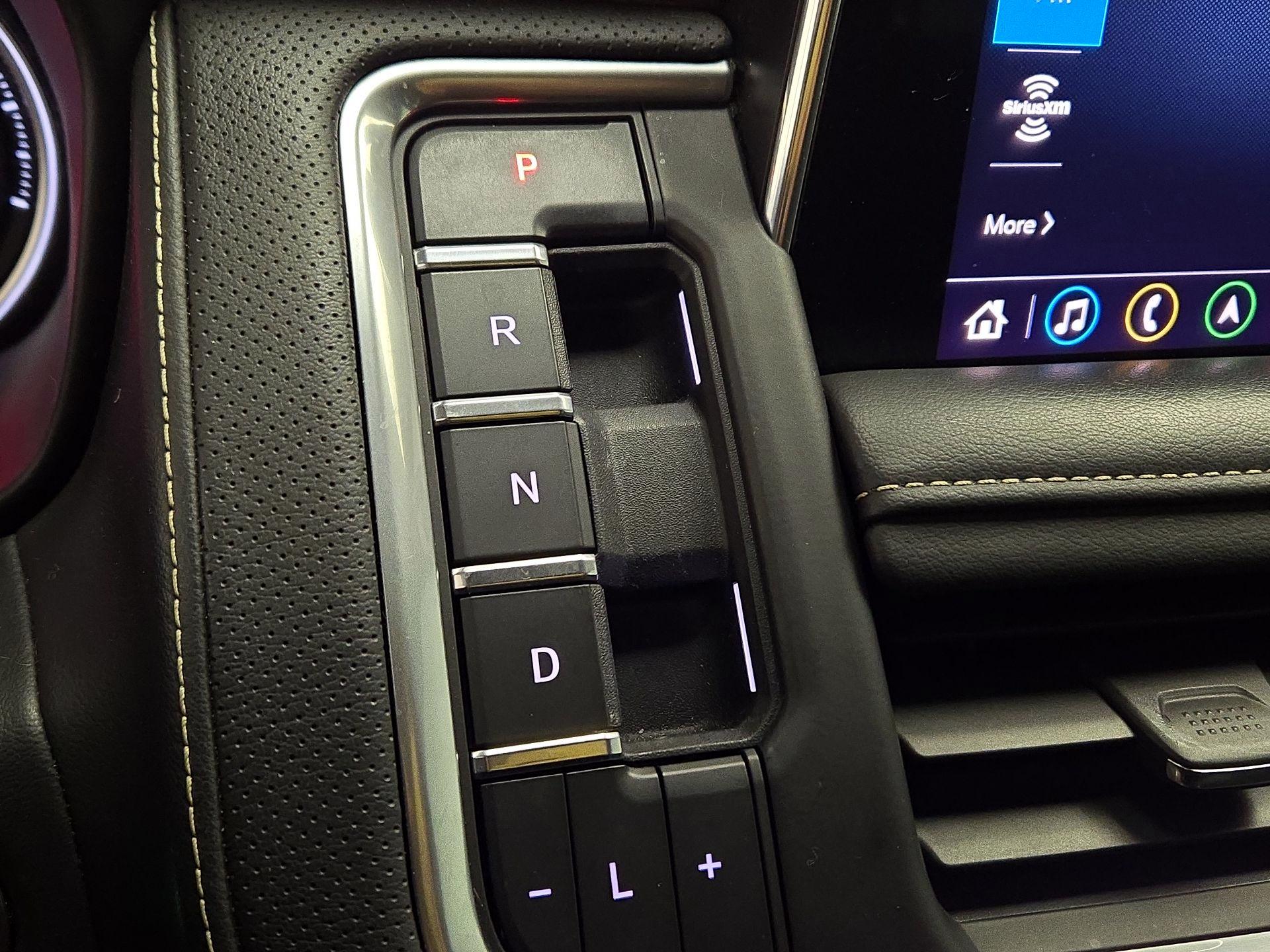 Thumbnail: 2021 Chevrolet Tahoe - 18