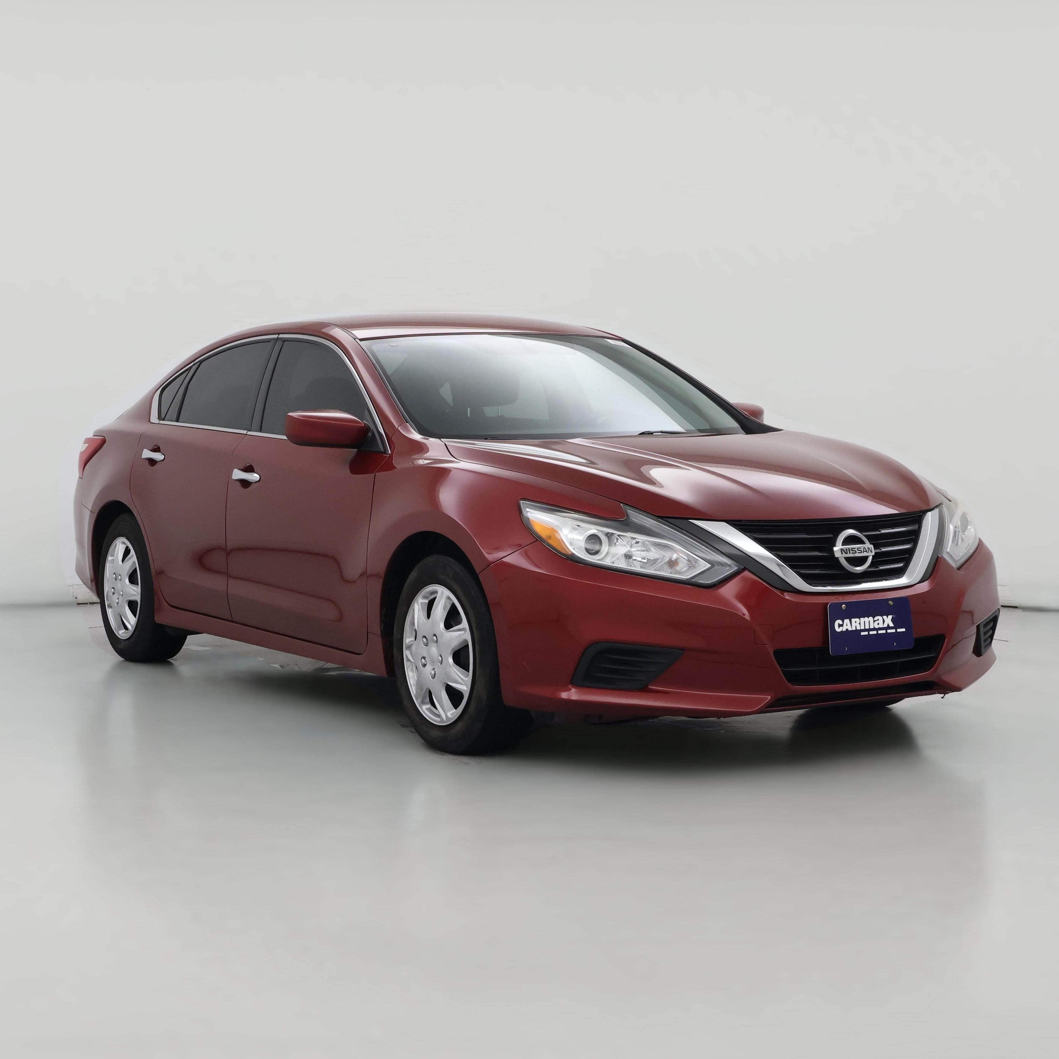 Thumbnail: 2016 Nissan Altima - 1
