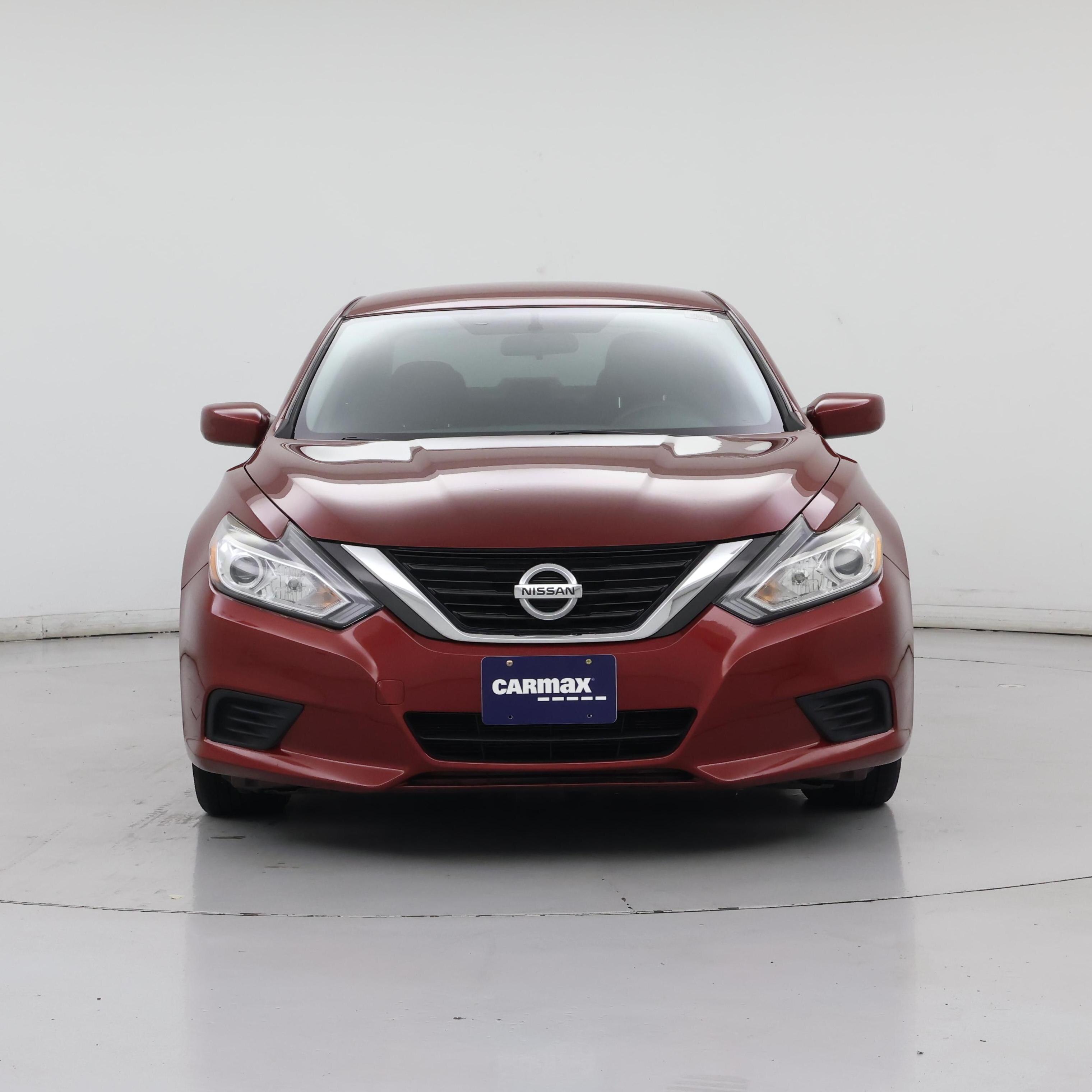Thumbnail: 2016 Nissan Altima - 5