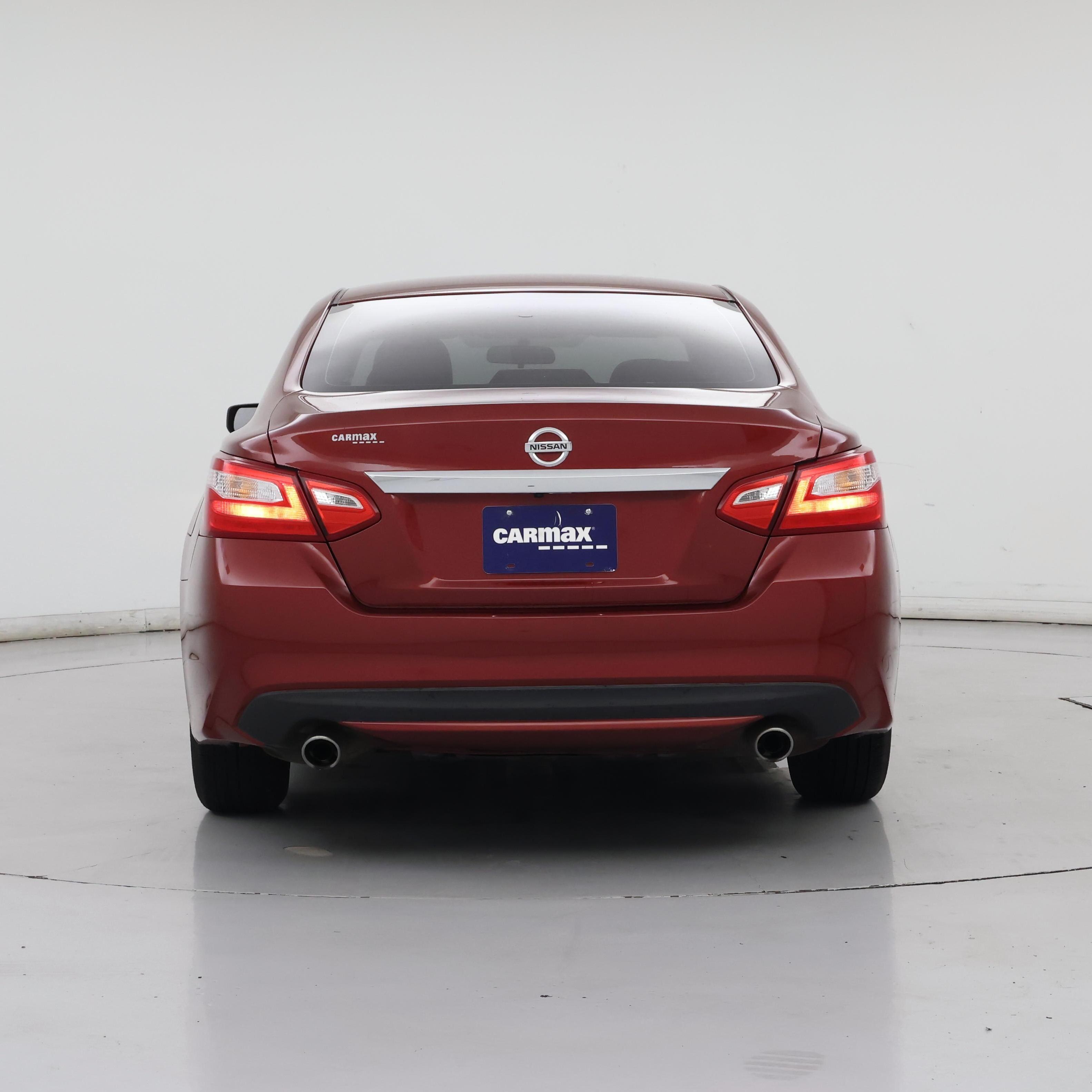 Thumbnail: 2016 Nissan Altima - 6