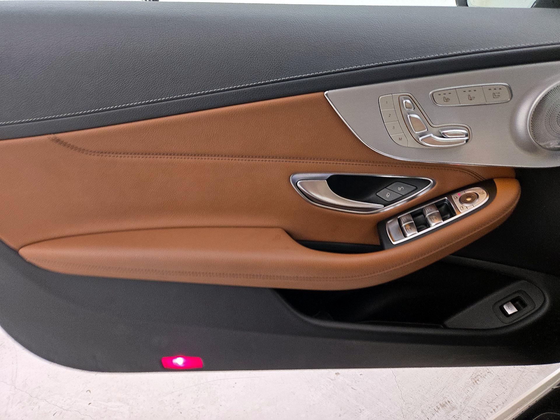 Thumbnail: 2018 Mercedes-Benz C-Class - 12