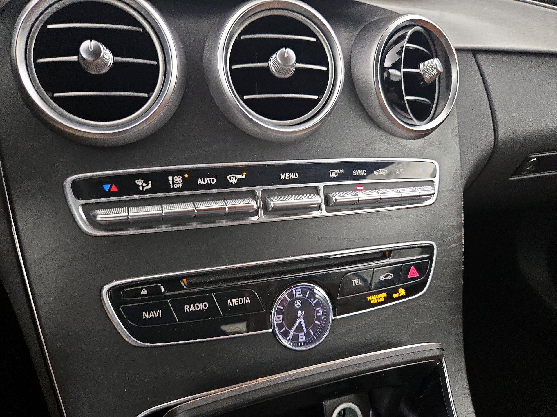 Thumbnail: 2018 Mercedes-Benz C-Class - 16