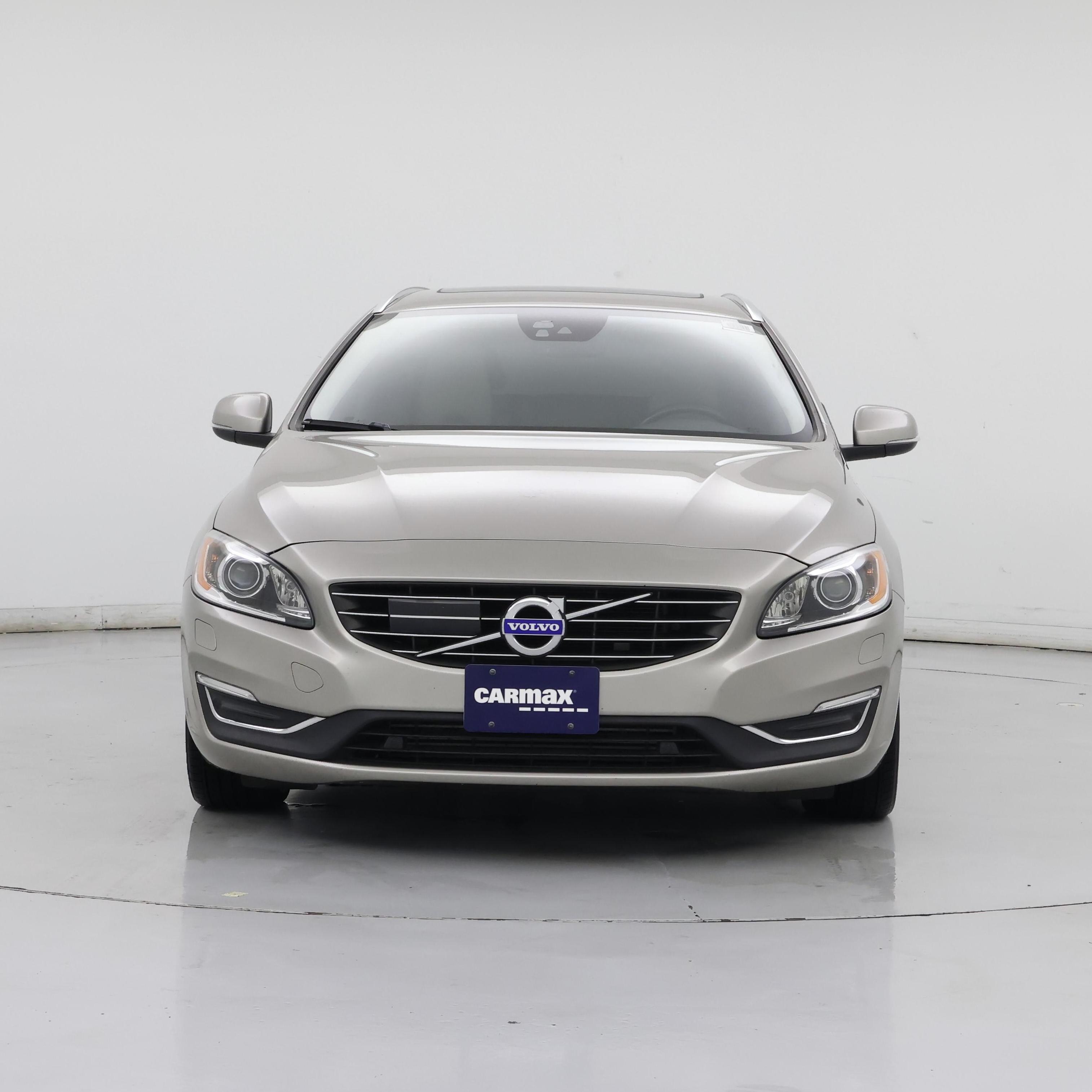 Thumbnail: 2016 Volvo V60 - 5