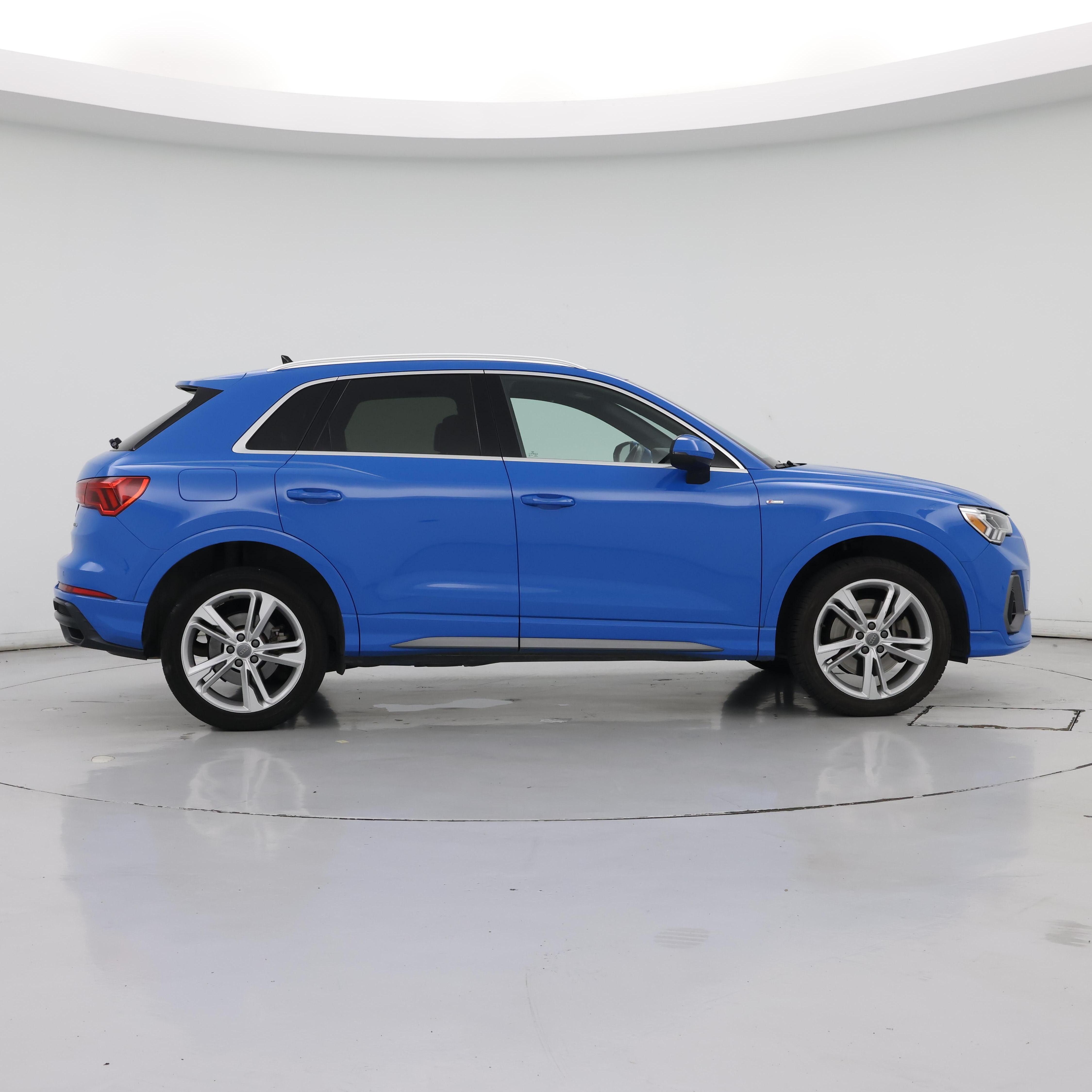 Thumbnail: 2020 Audi Q3 - 7